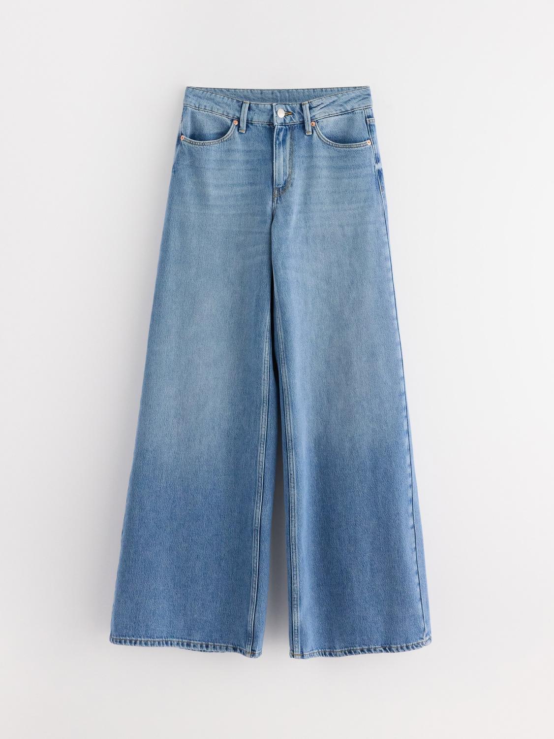 Lindex WIDE mjuka jeans med extra långt ben