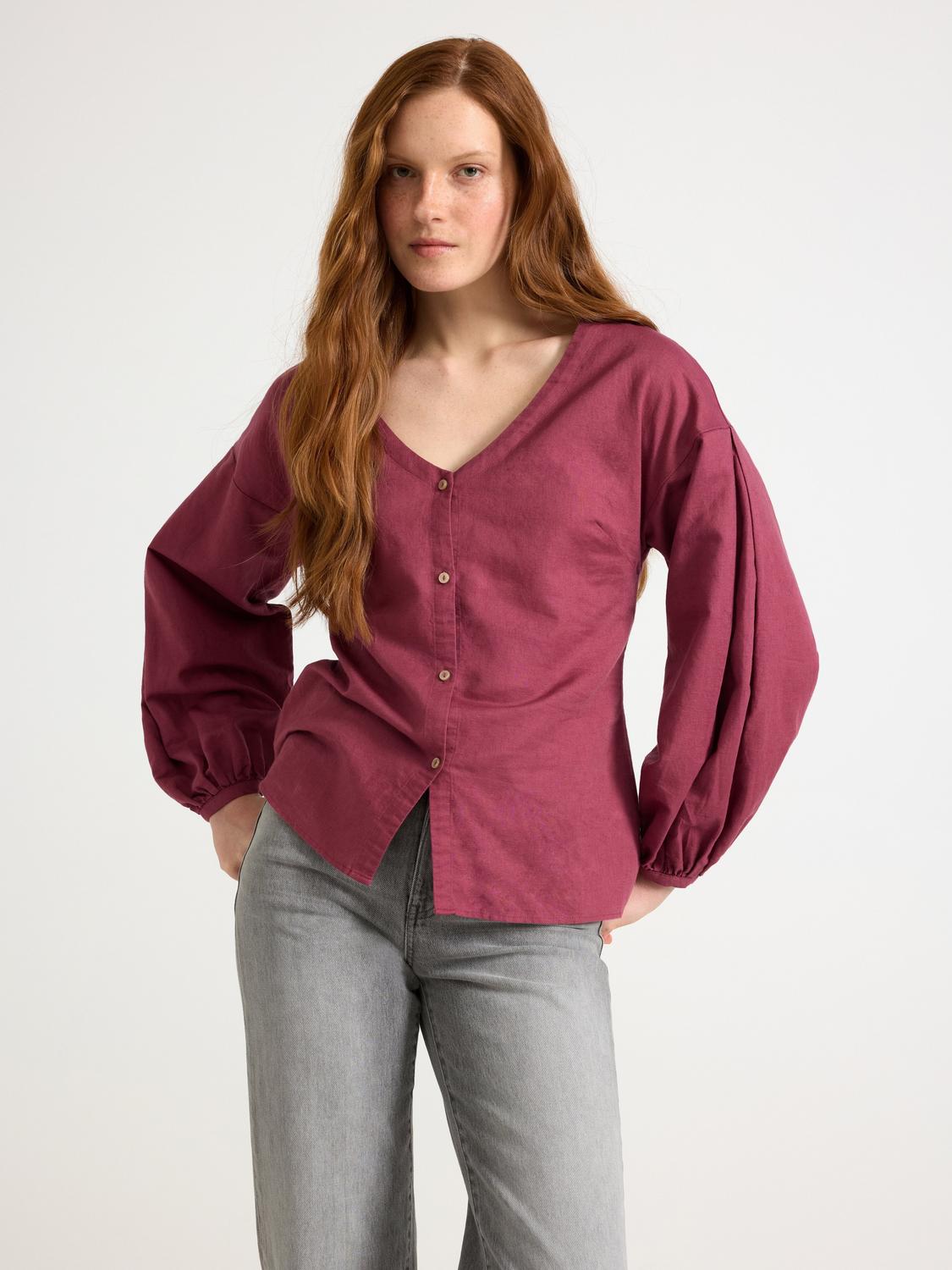 Blus i linneblandning