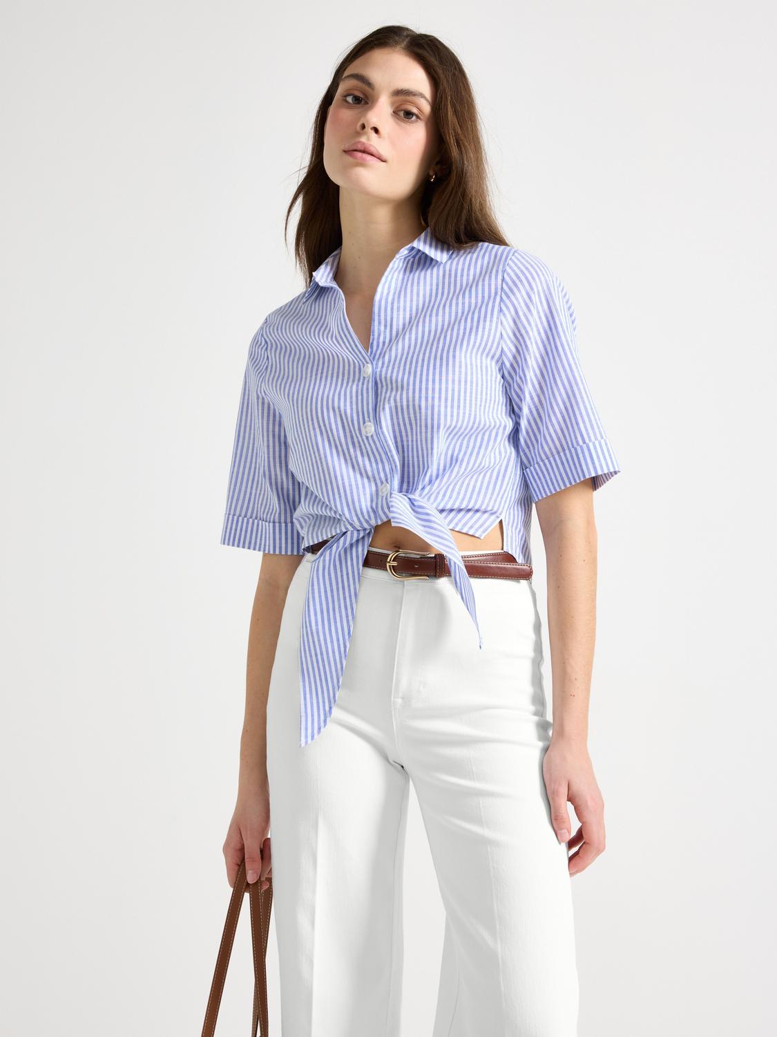 Blus med knytmidja