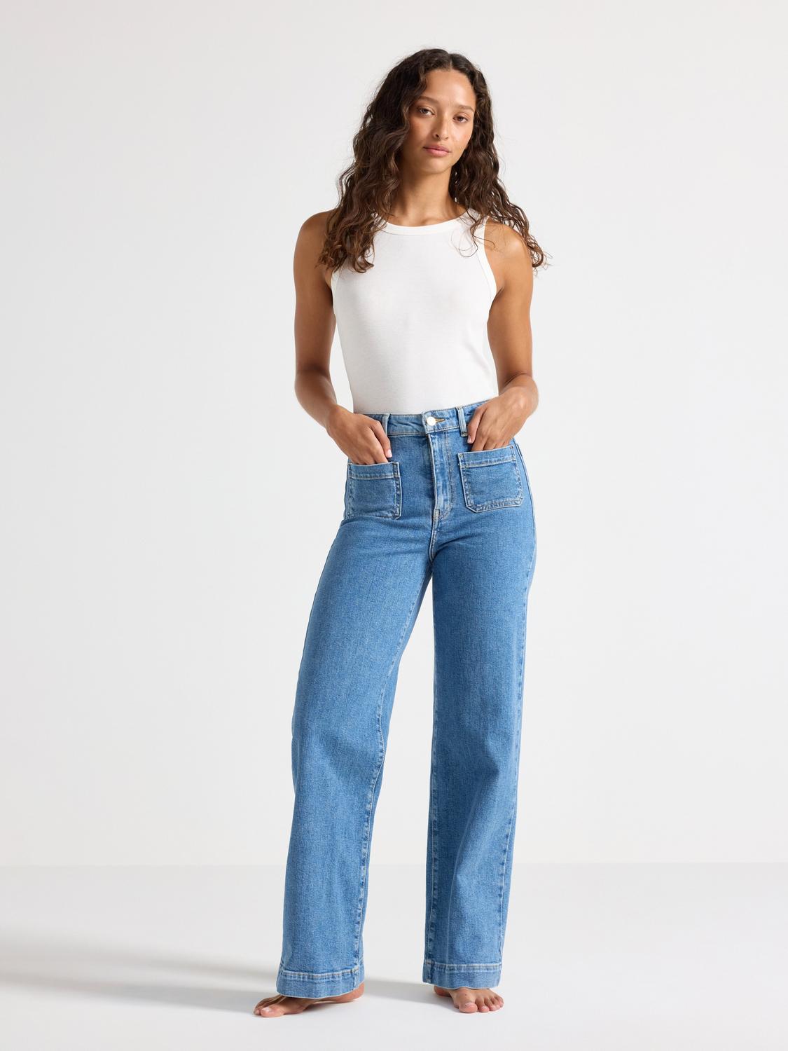 WIDE Paula jeans med hög midja