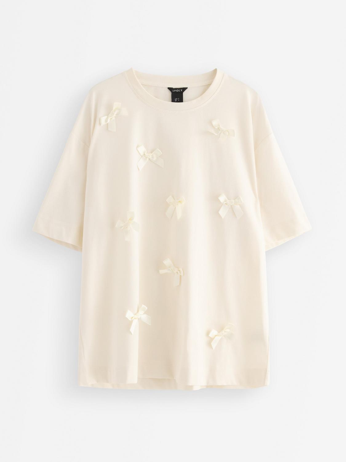 T-shirt with bows