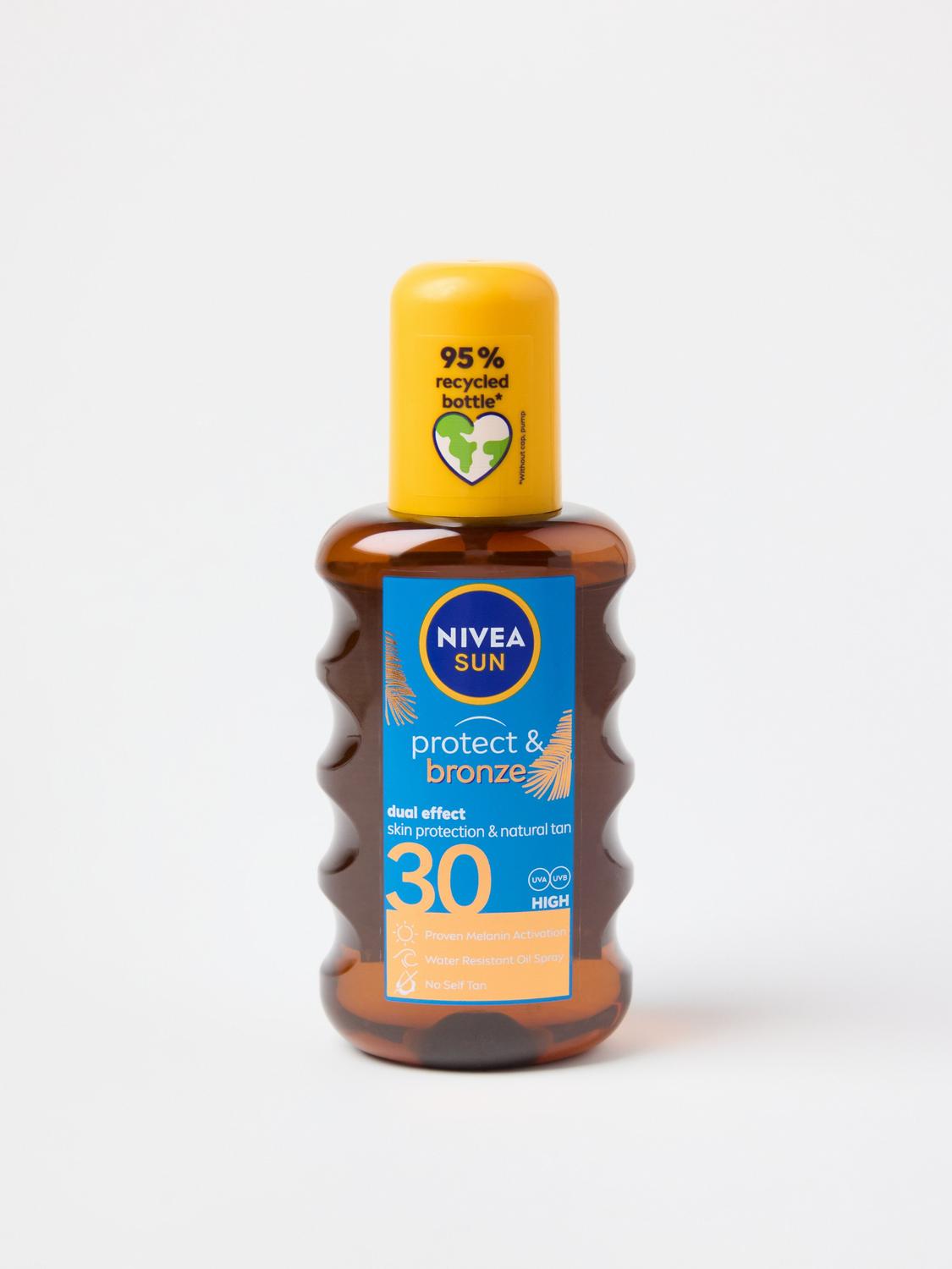 NIVEA Protect & Bronze Oil Spray SPF 30