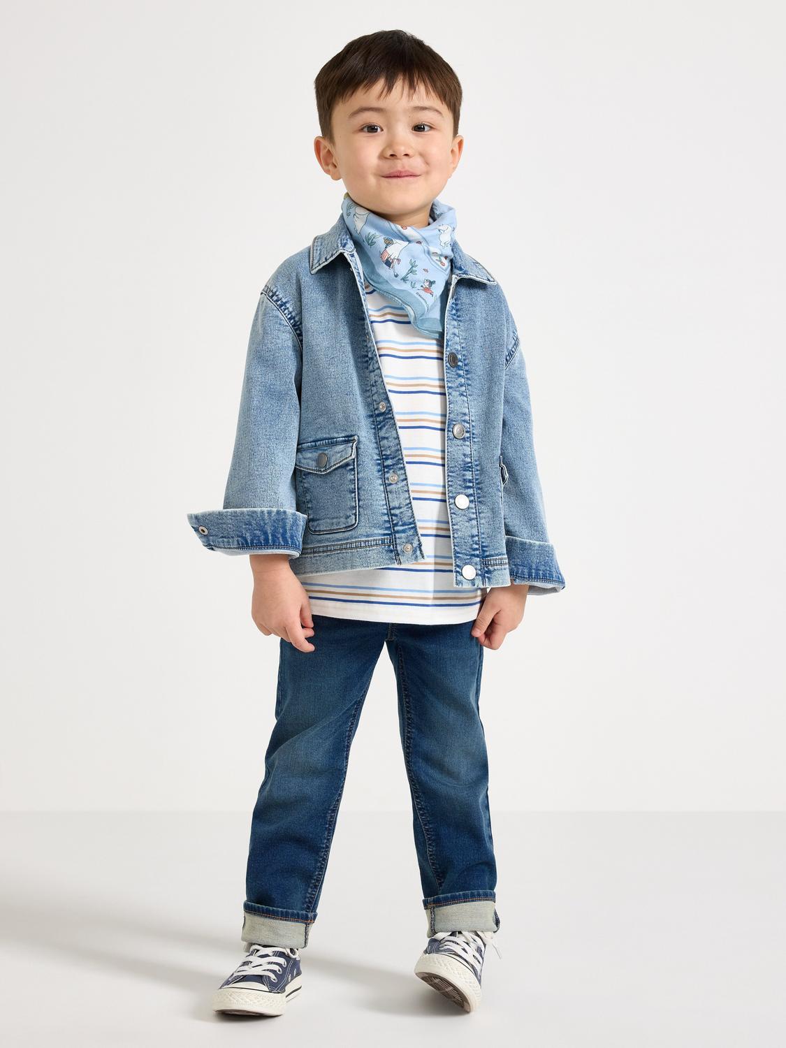 Jacka i denimtrikå