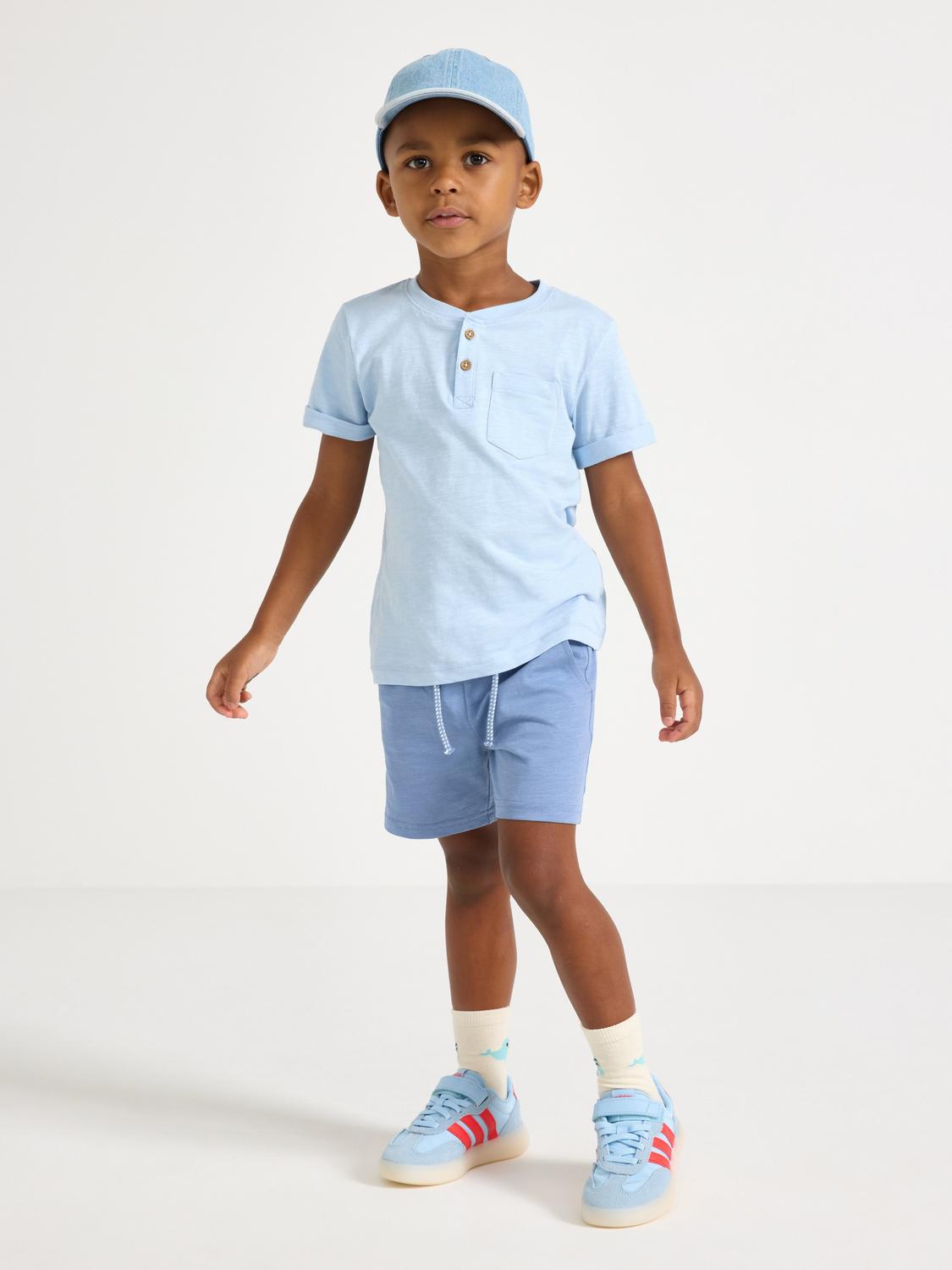 Medellånga shorts