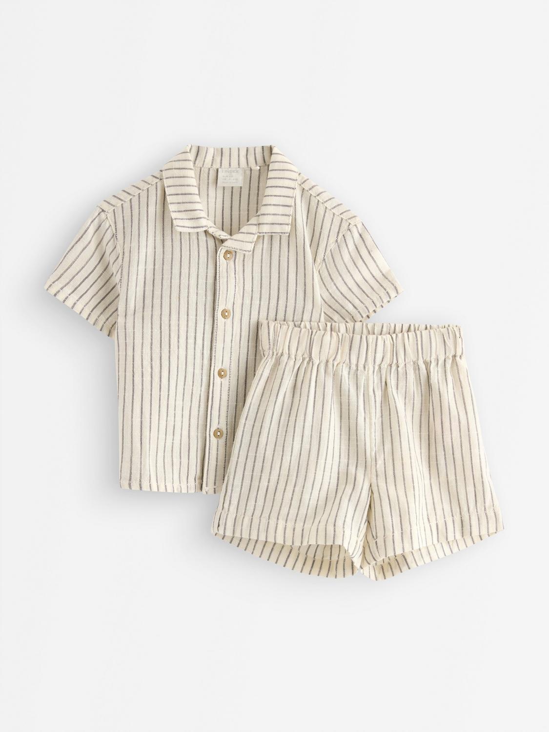 Set - skjorta och shorts