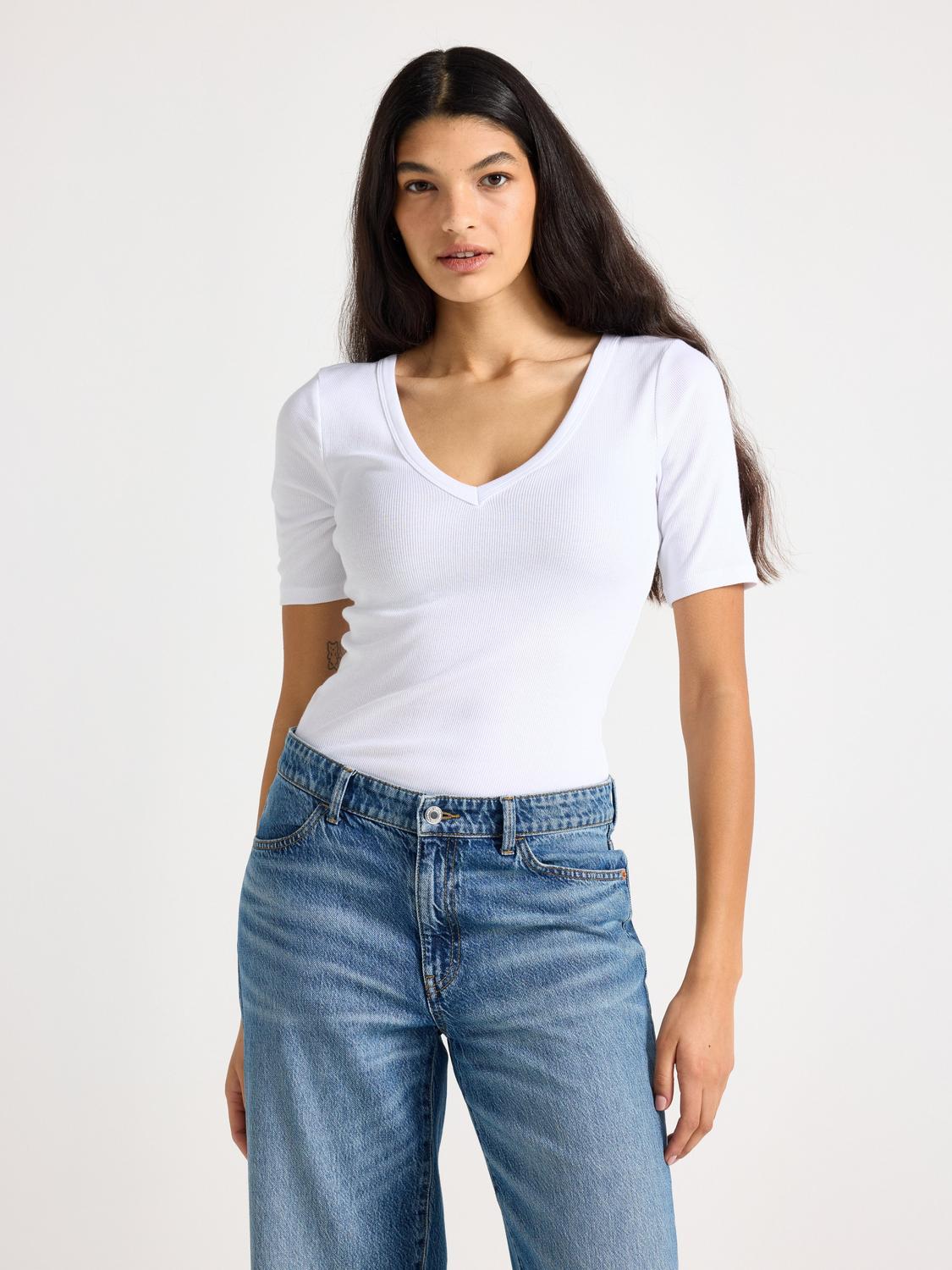 Ribbad kortärmad topp