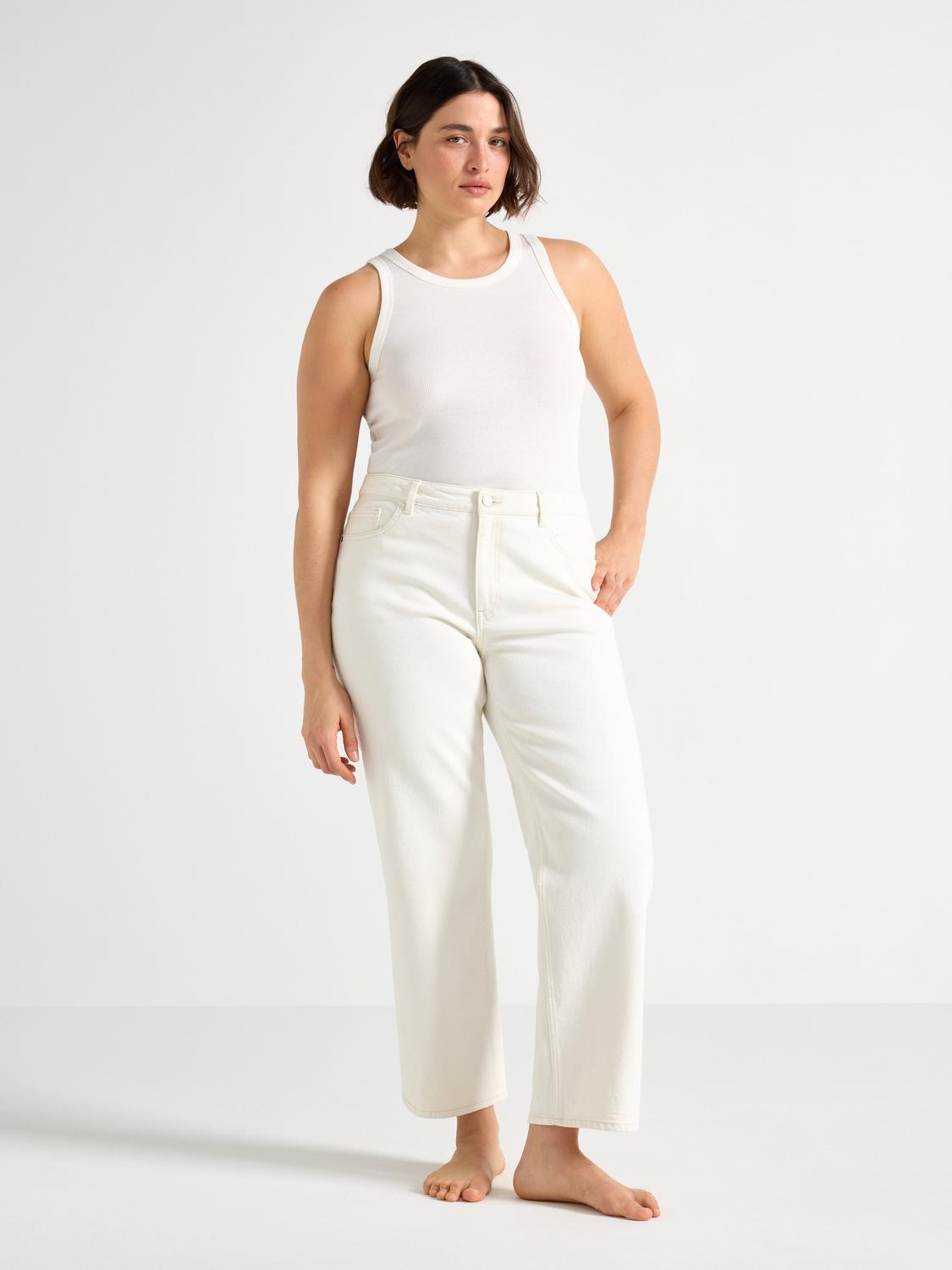 STRAIGHT Nea cropped jeans med lätt stretch