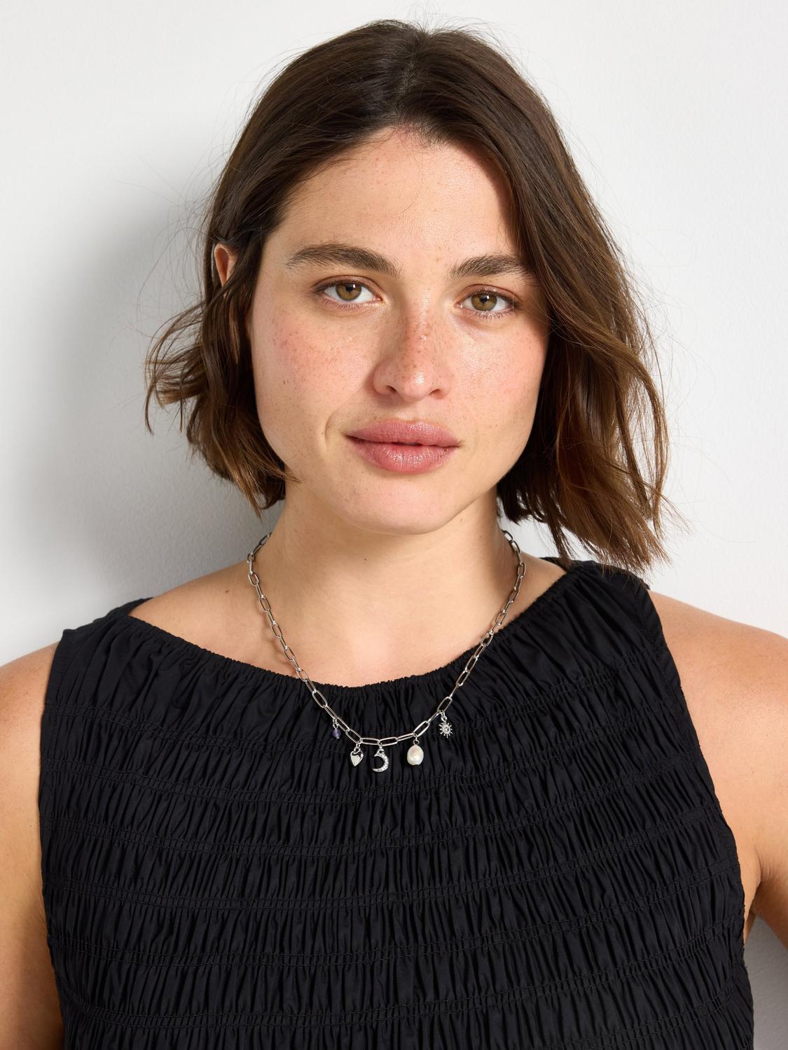 Halsband
