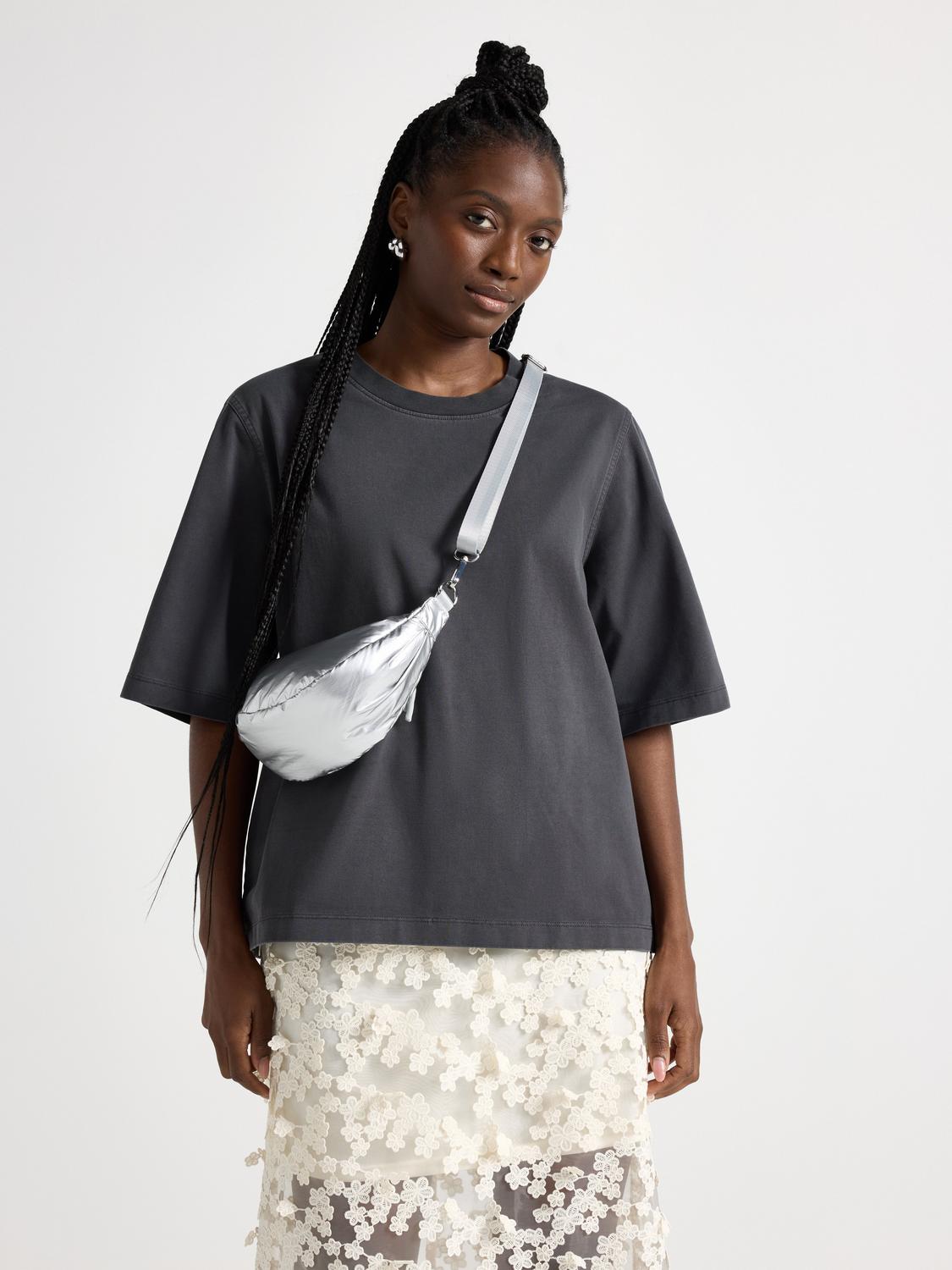 Oversized t-shirt i tvättad bomull