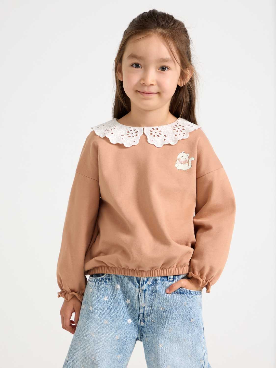 Sweatshirt med krage i broderie anglaise