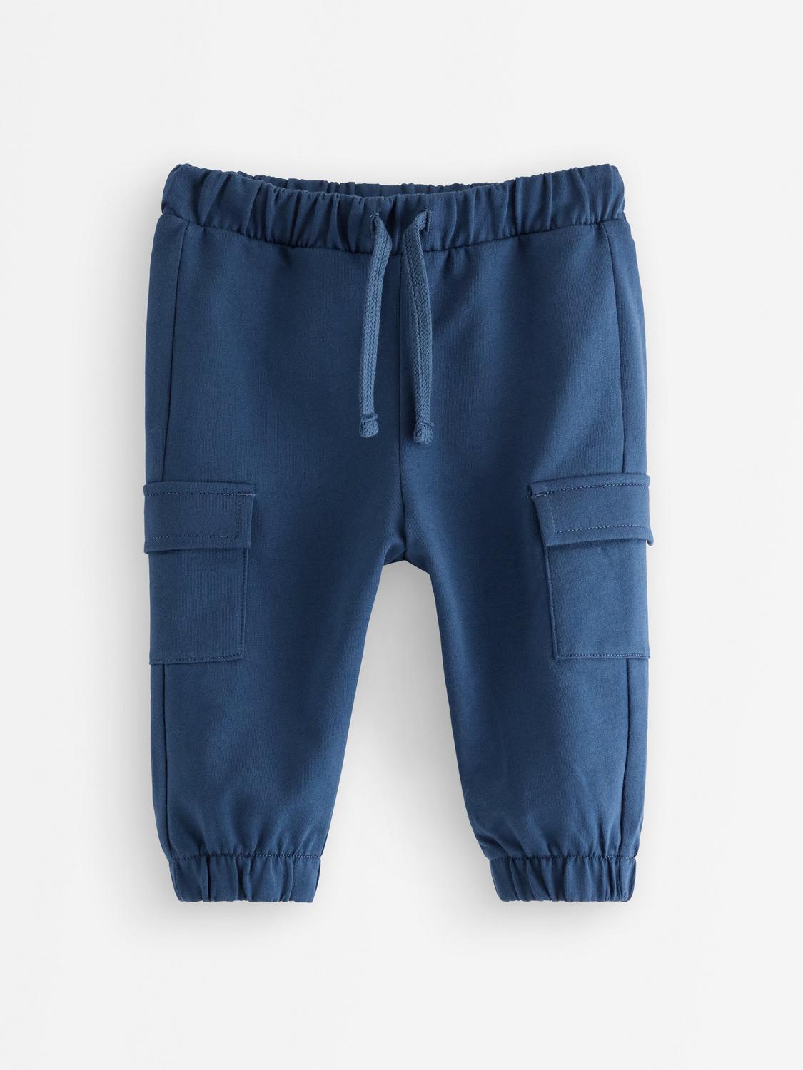 Mjukisbyxor med cargodesign