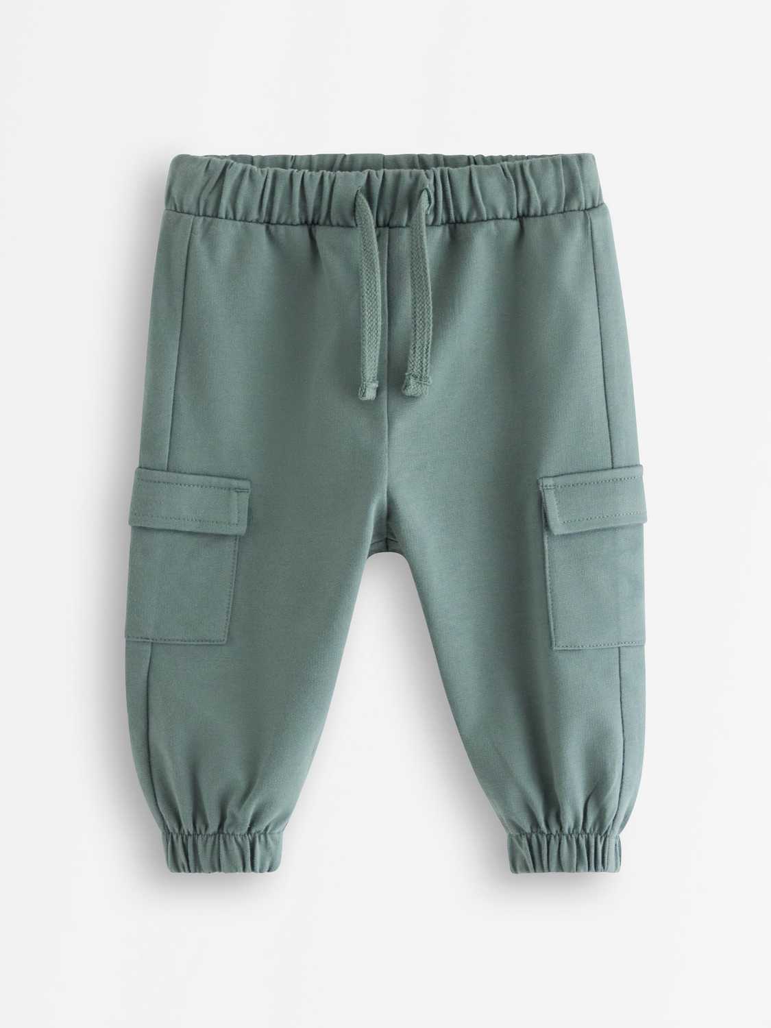 Mjukisbyxor med cargodesign