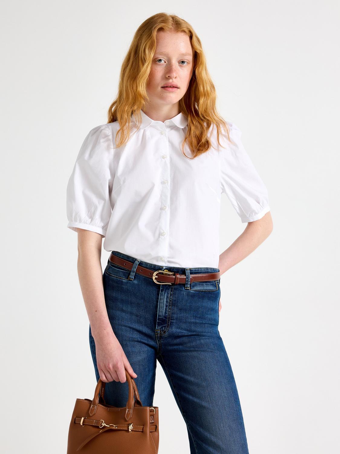 Blus med puffärmar