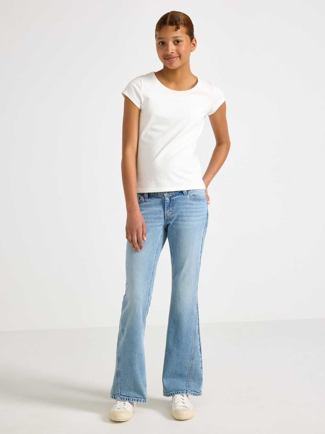 Bootcut jeans med låg midja