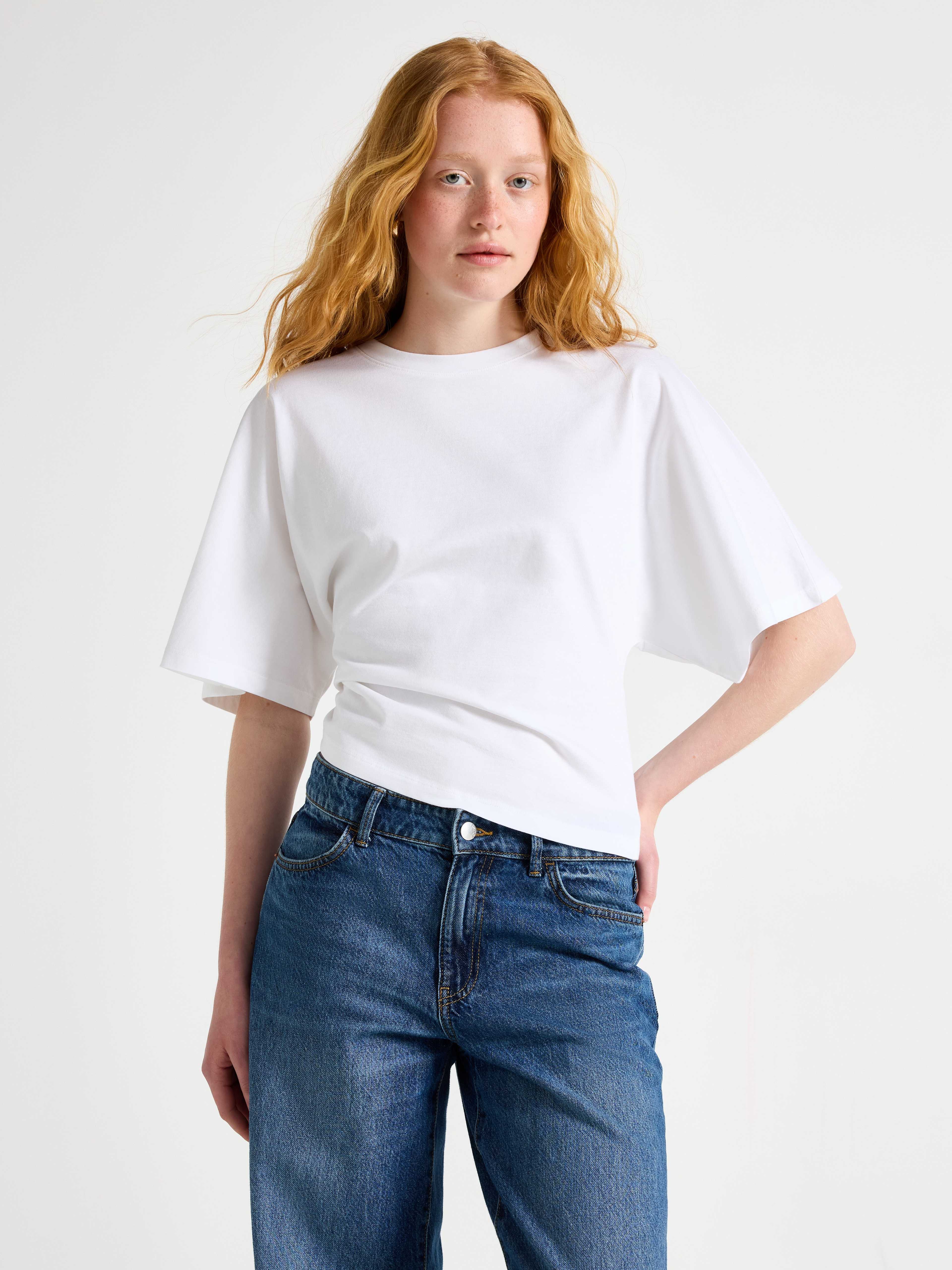 T-shirt med vida ärmar