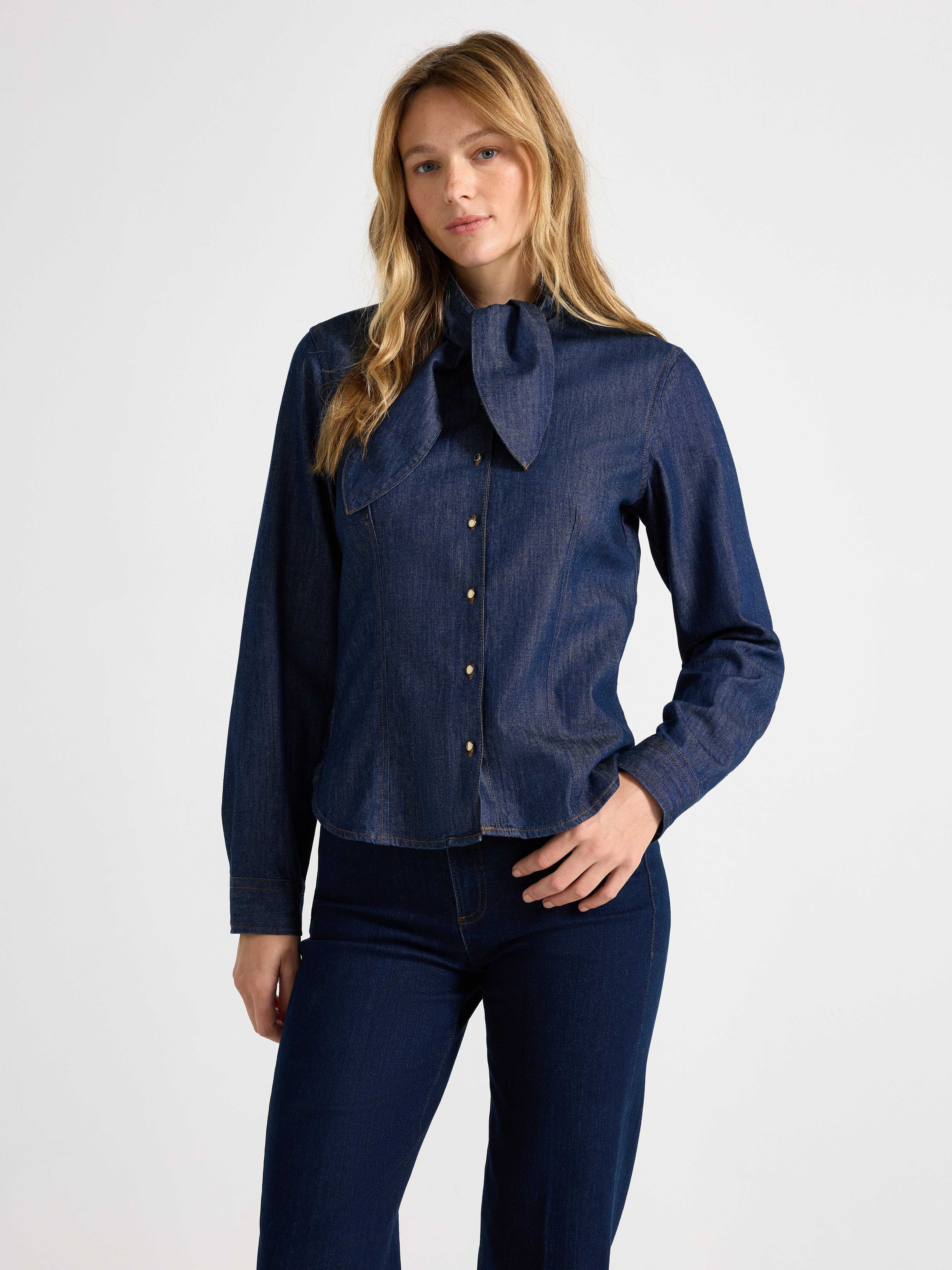Lindex Långärmad jeansskjorta dam – bild 2