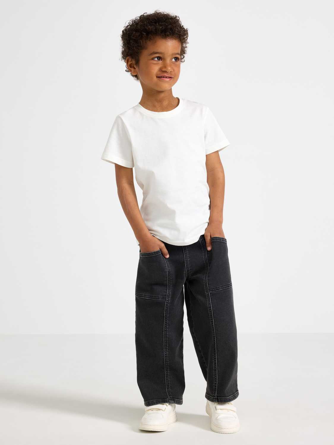 Balloon jeans med vida ben