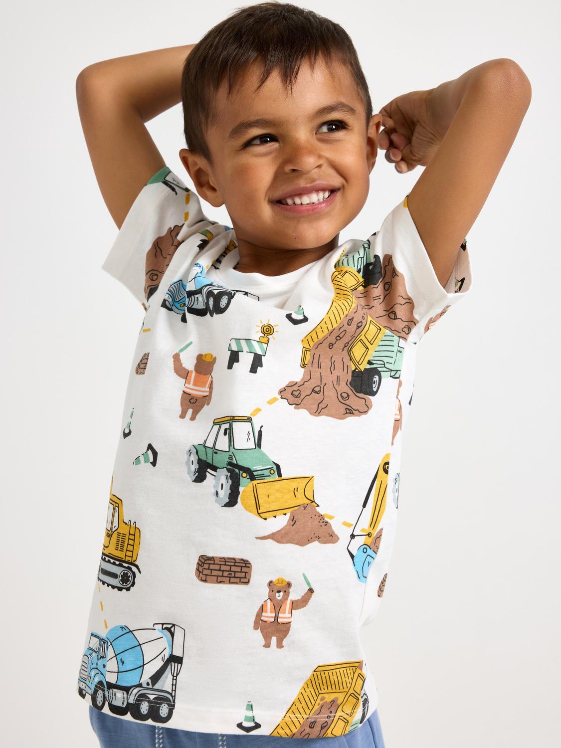 T-shirt