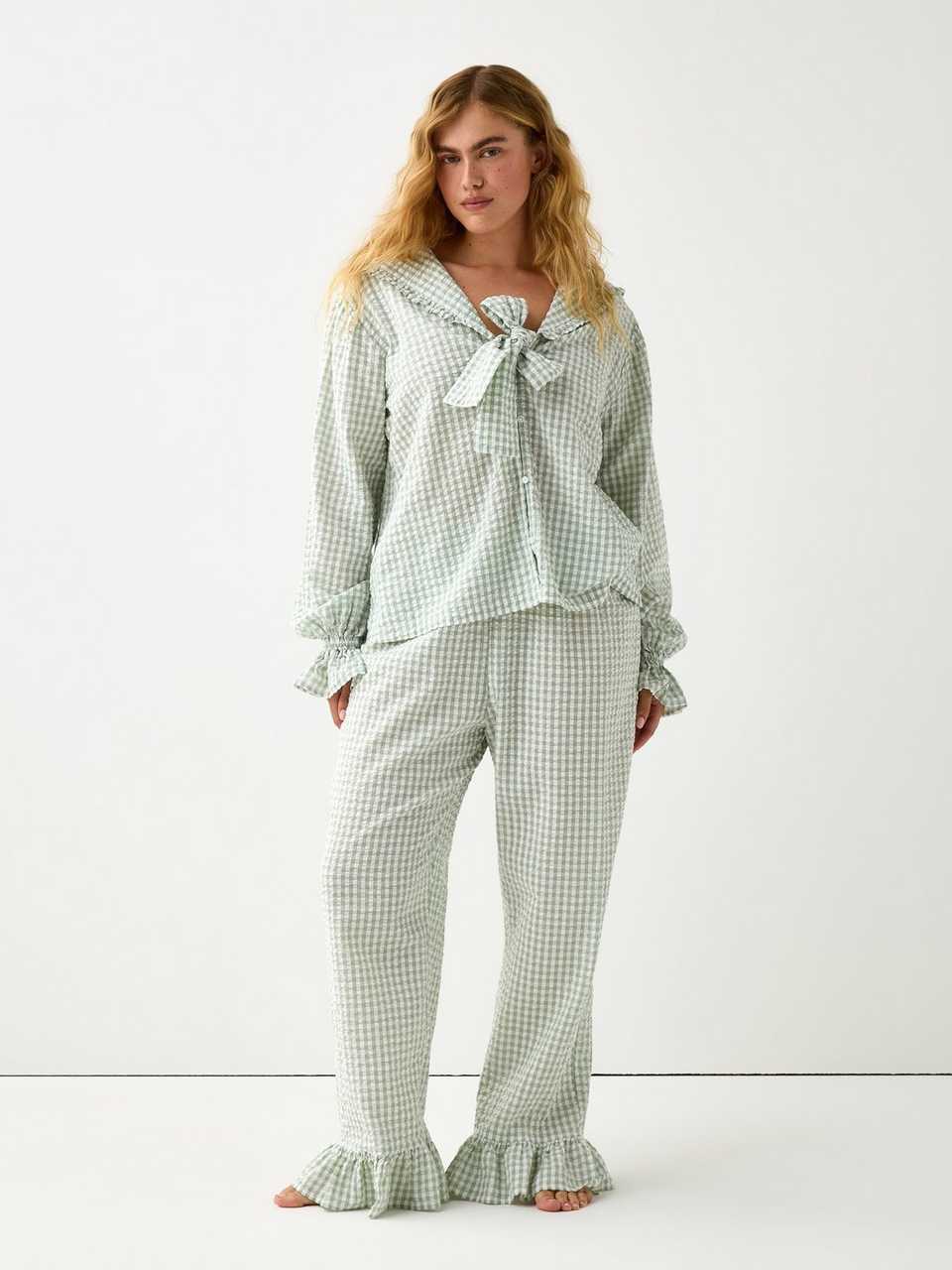 Pyjamasbyxor i bäckebölja