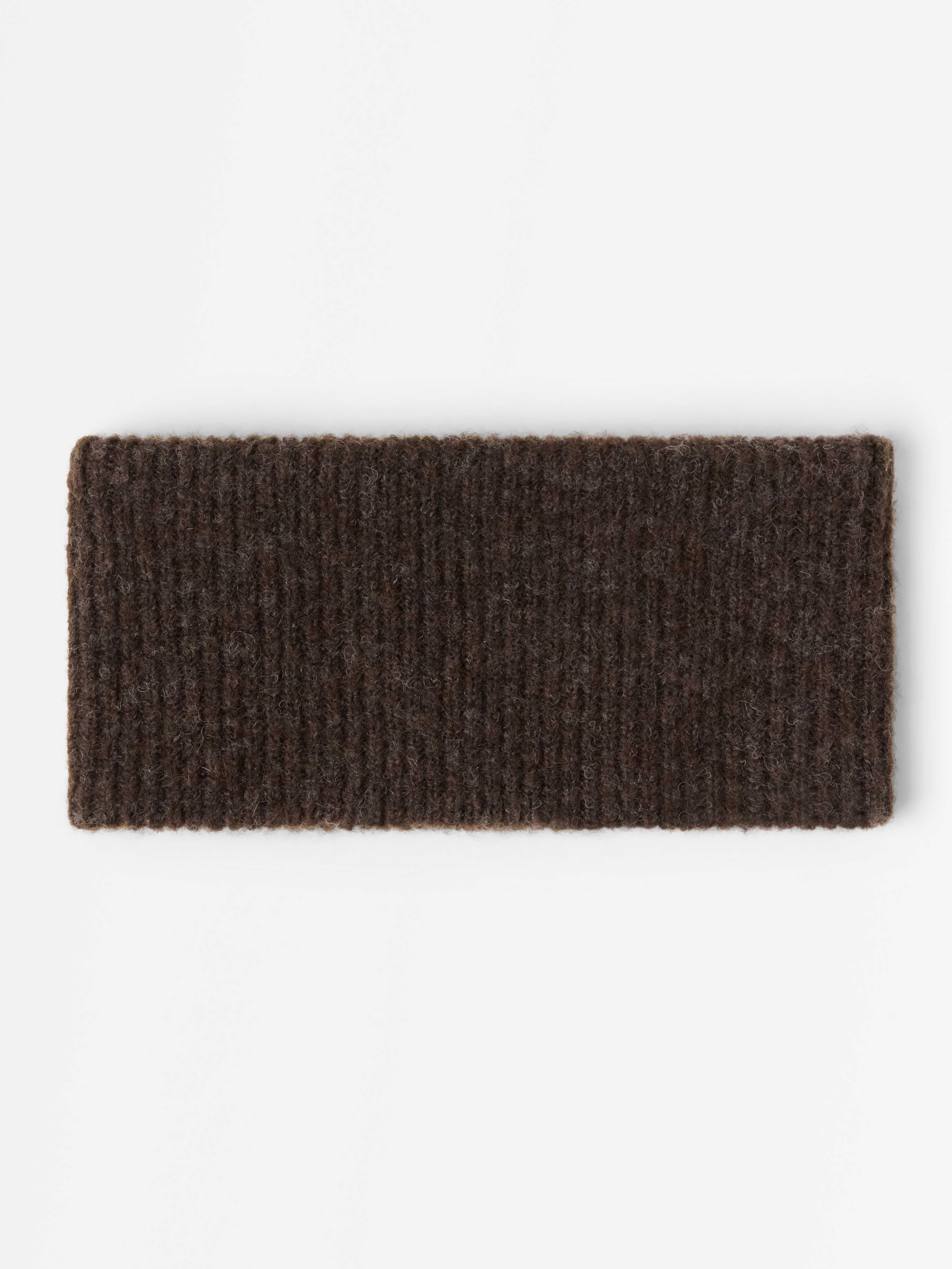 Ribbstickat pannband
