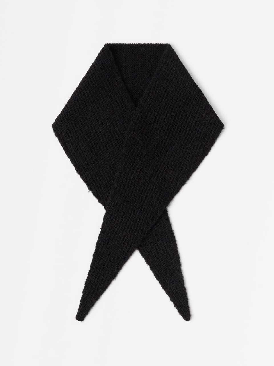 Stickad scarf