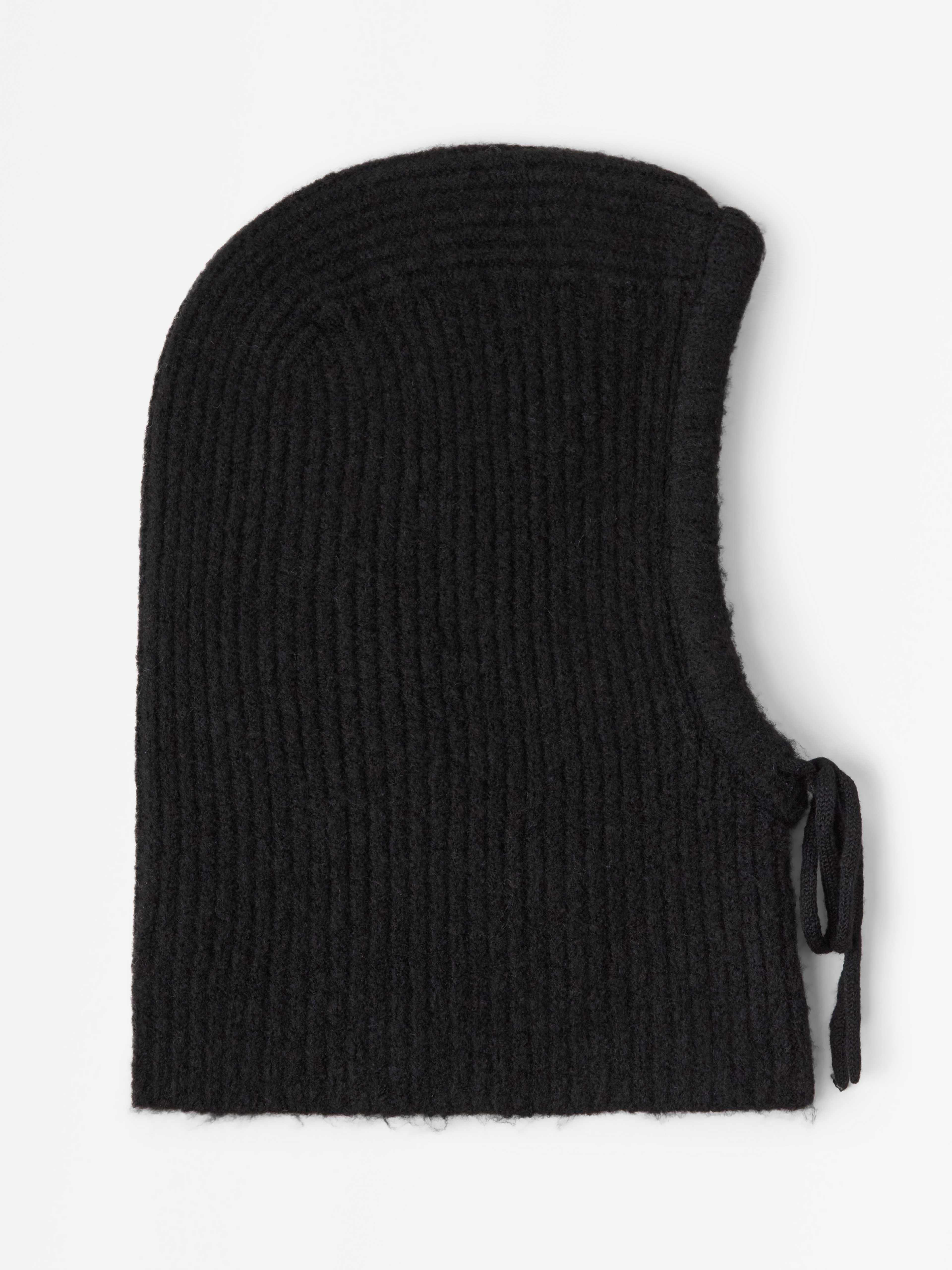 Ribbstickad balaklava