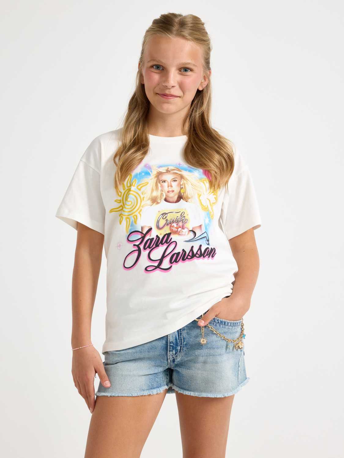 Zara Larsson t-shirt