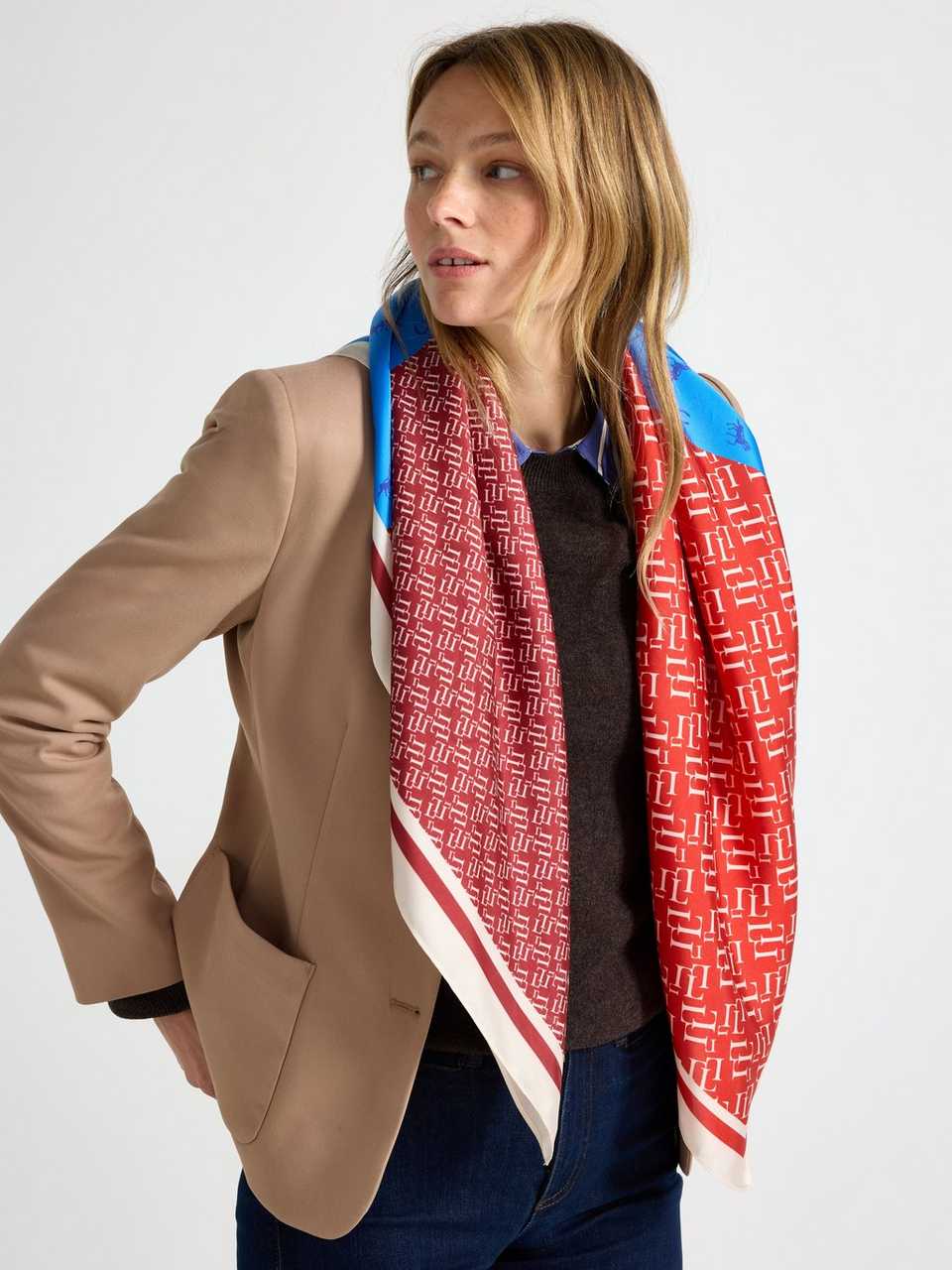 Stor satinscarf