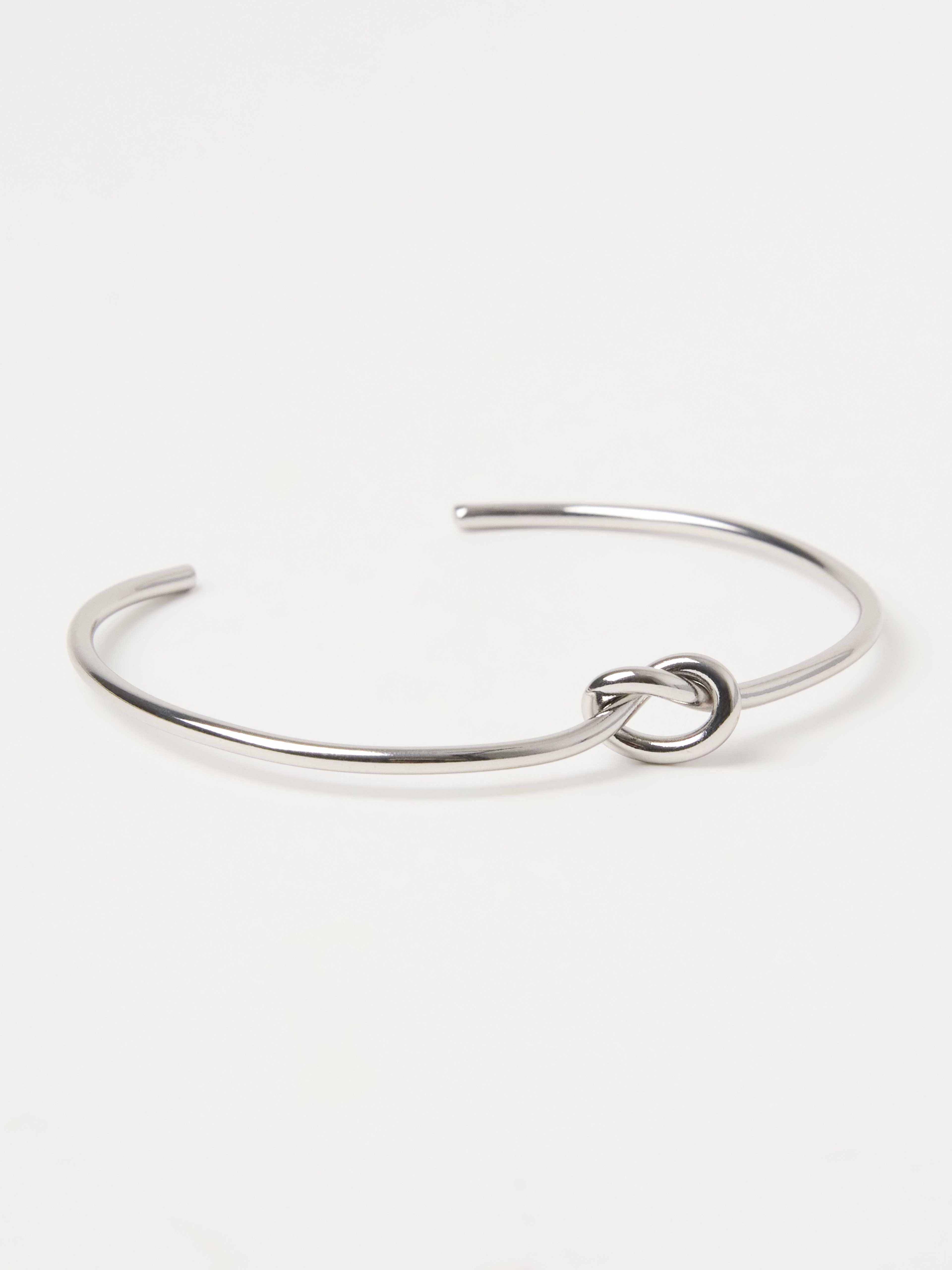 Armband med knut