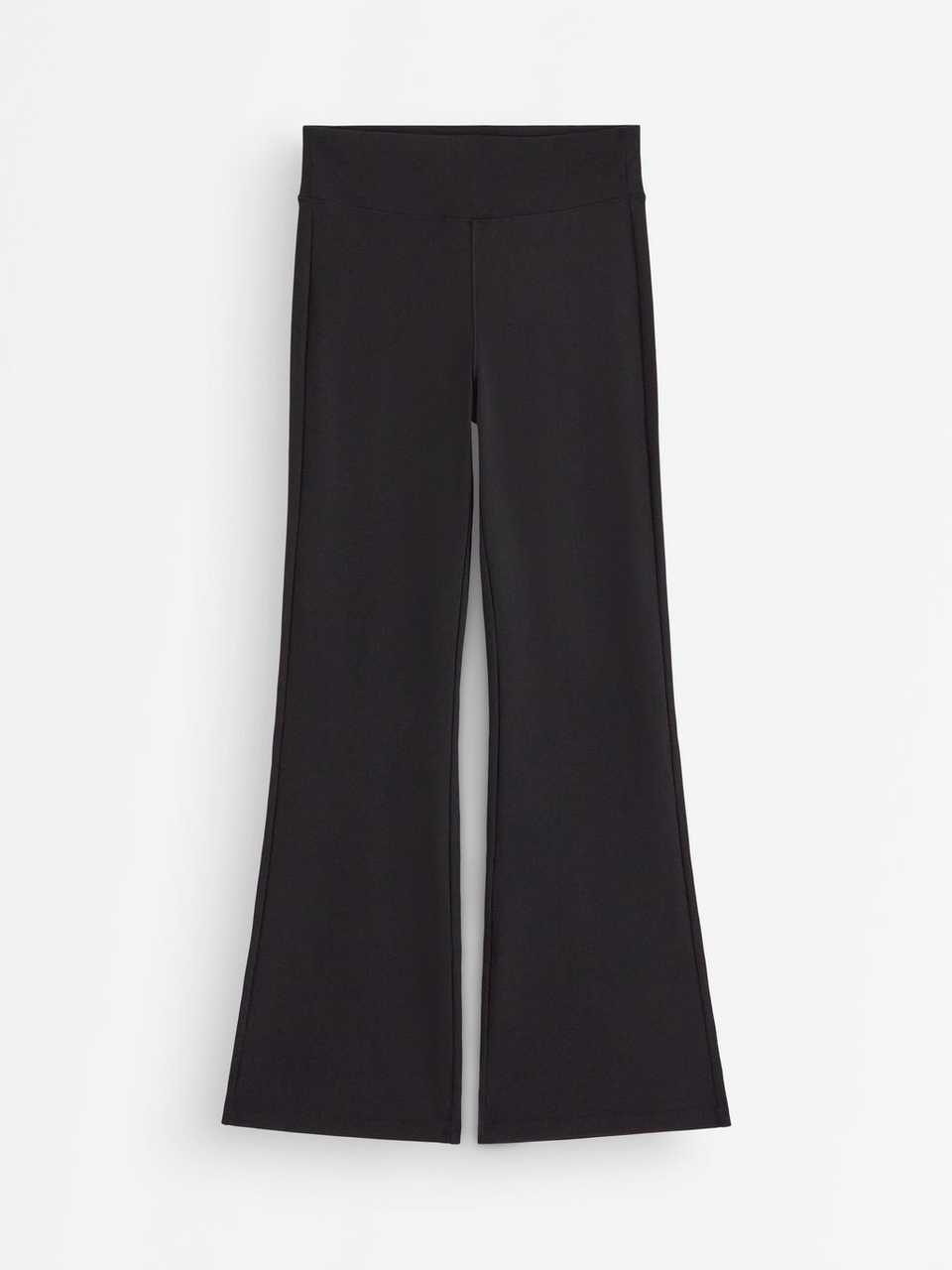 Utsvängda leggings