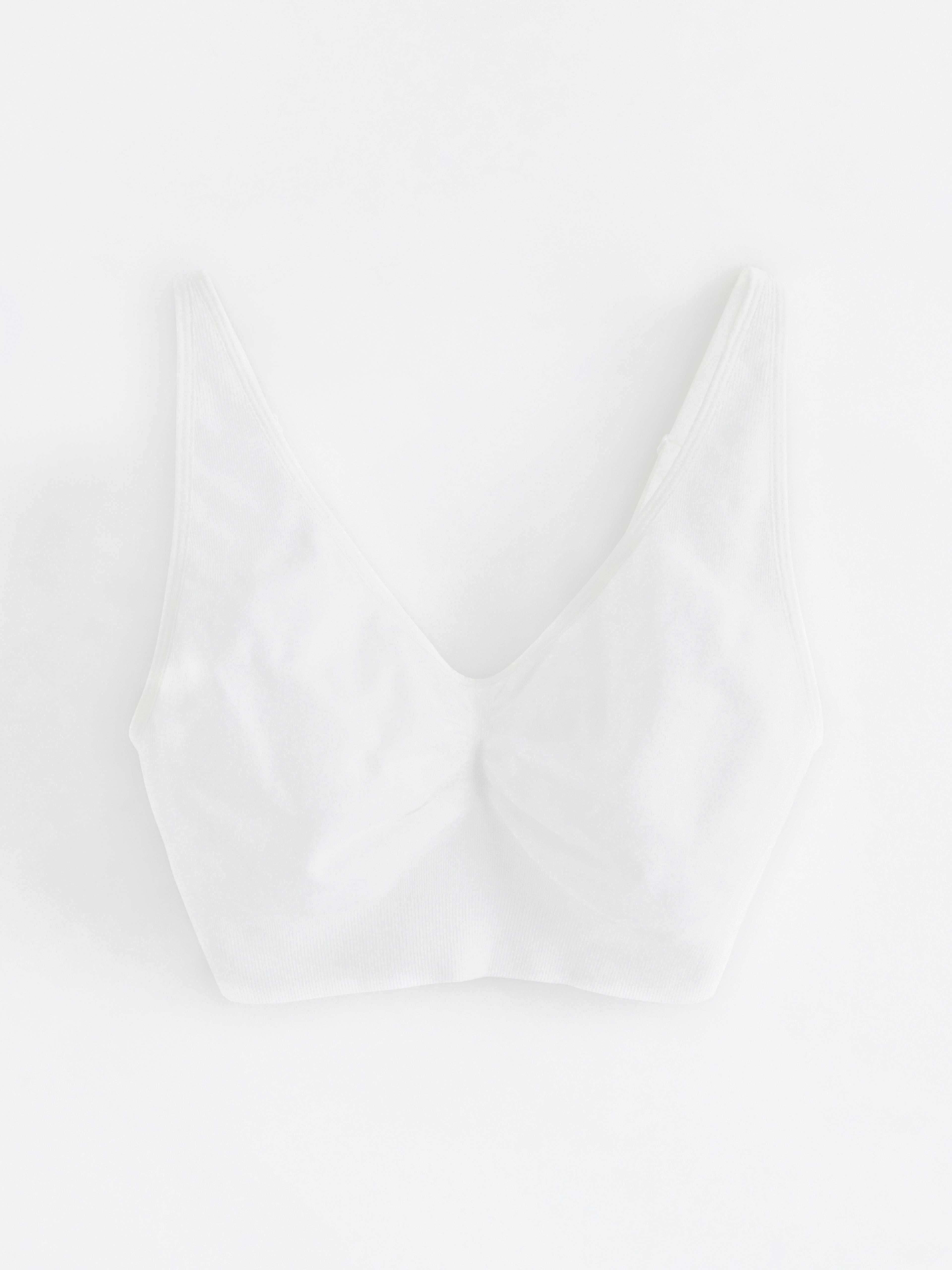 Seamless soft bh