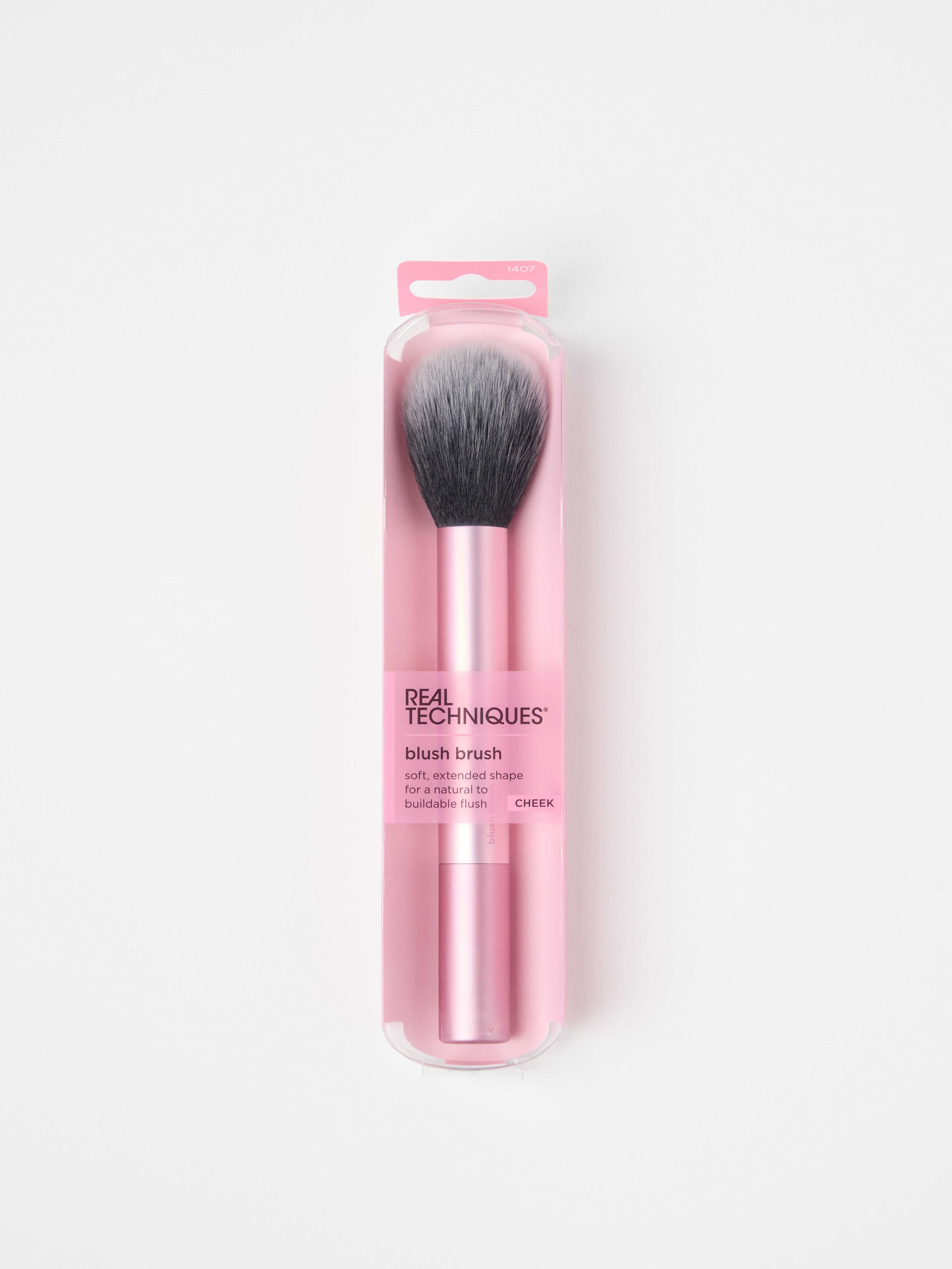 Real Techniques Blush Brush
