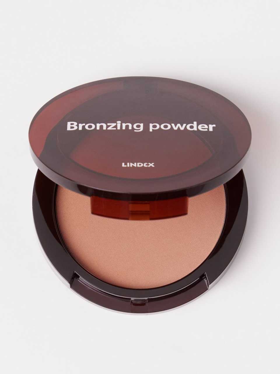 Bronzing powder