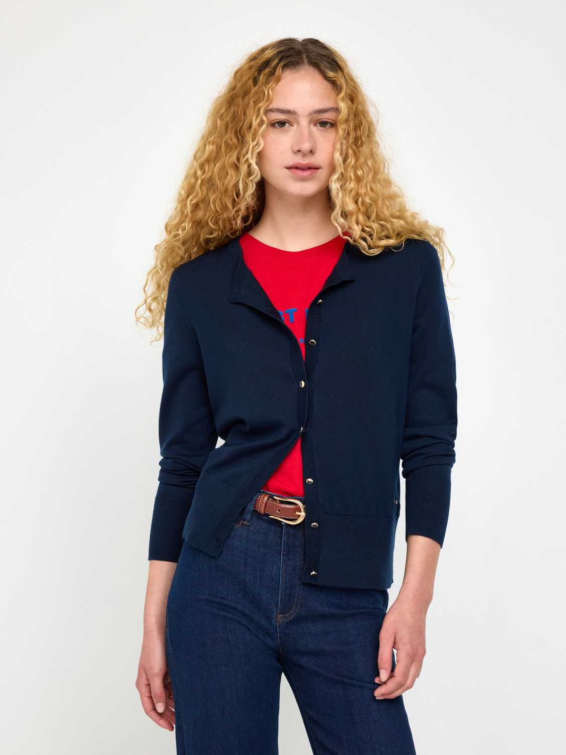 Finstickad cardigan
