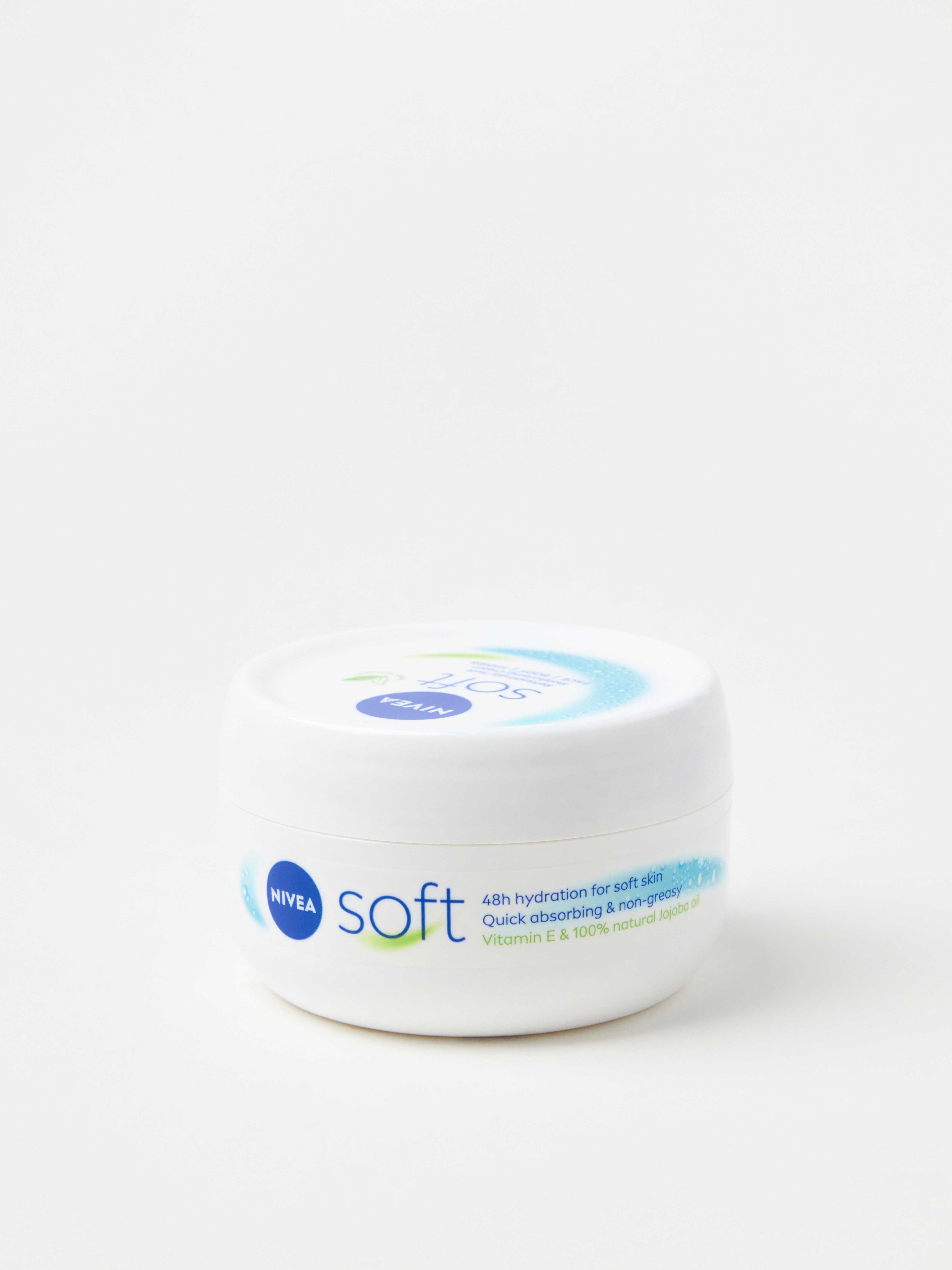 NIVEA Soft Body lotion