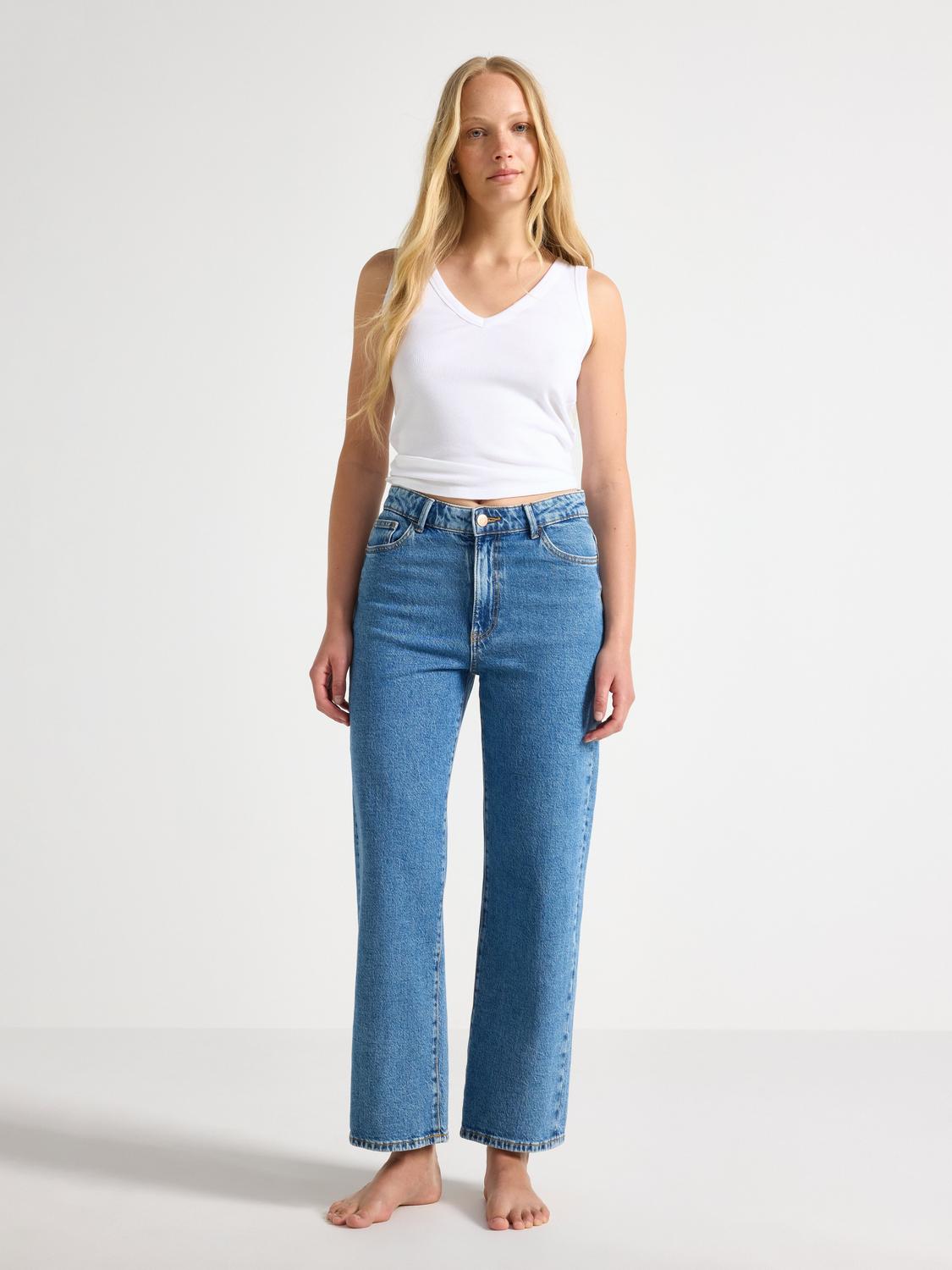 WIDE Hanna cropped jeans med lätt stretch