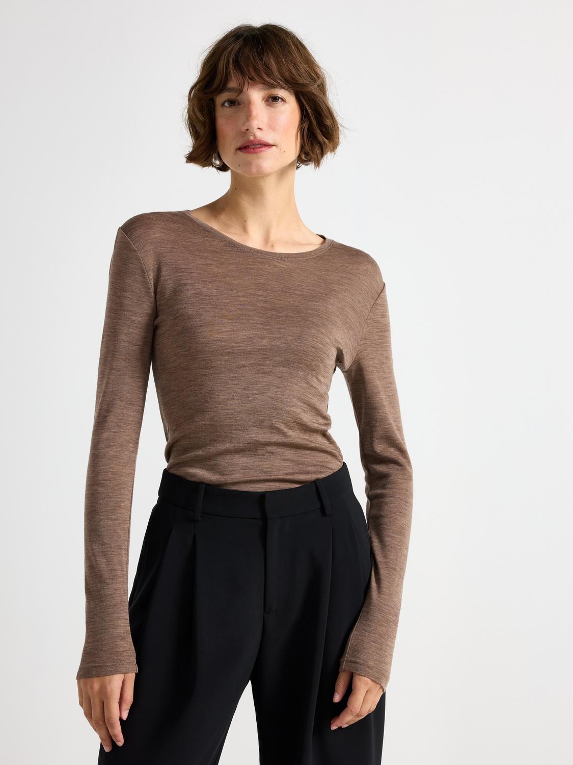 Långärmad topp i merinoull