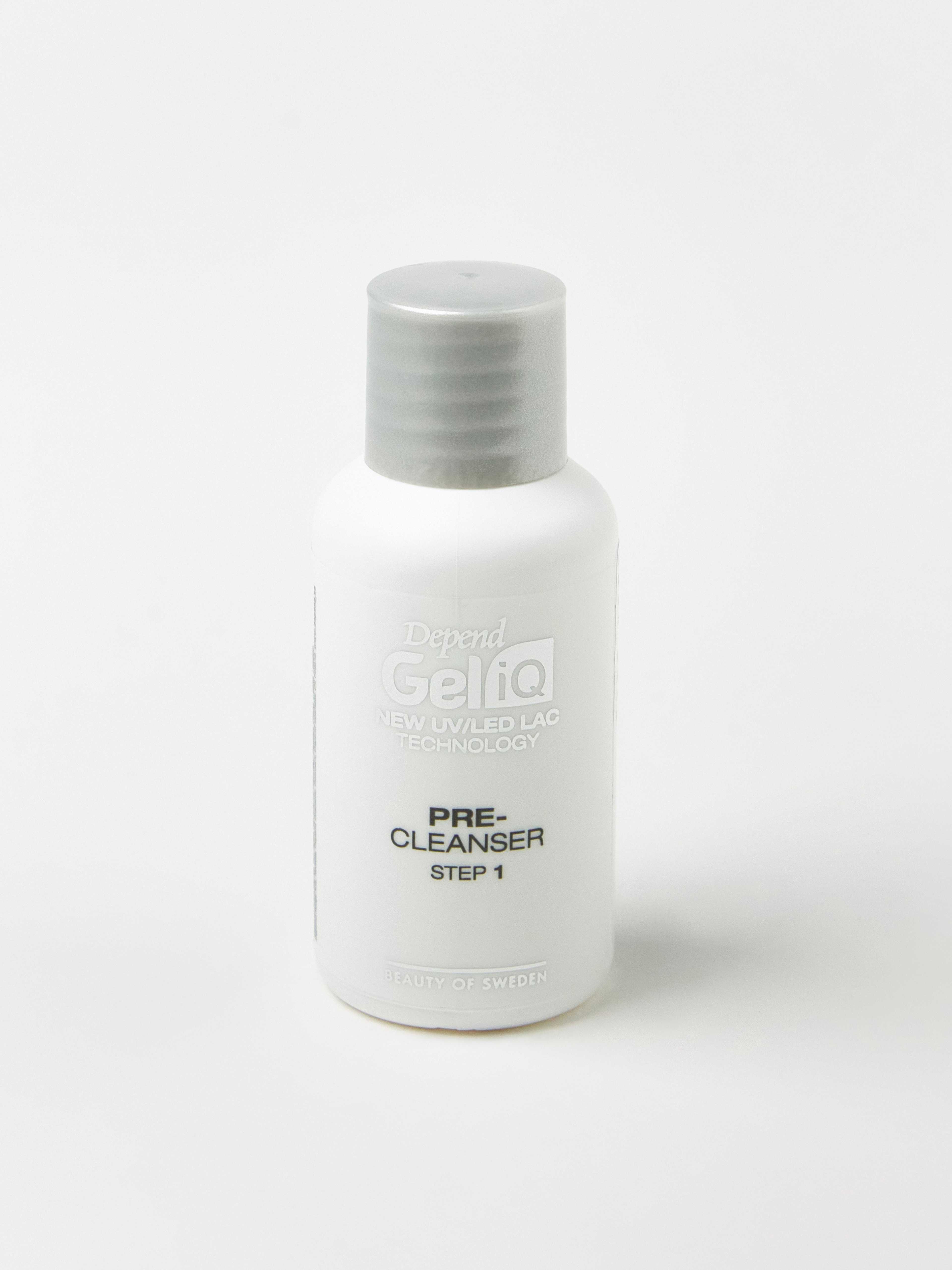 Depend Gel iQ Pre Cleanser Step 1