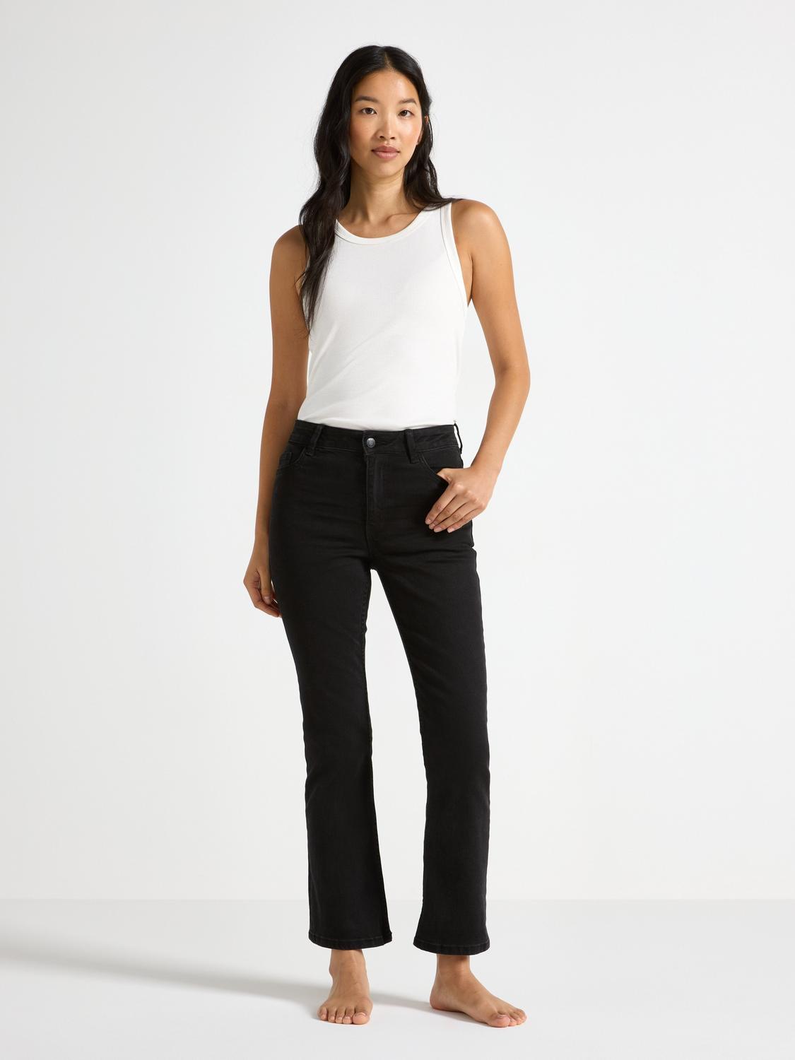 FLARE Karen cropped jeans med medelhög midja