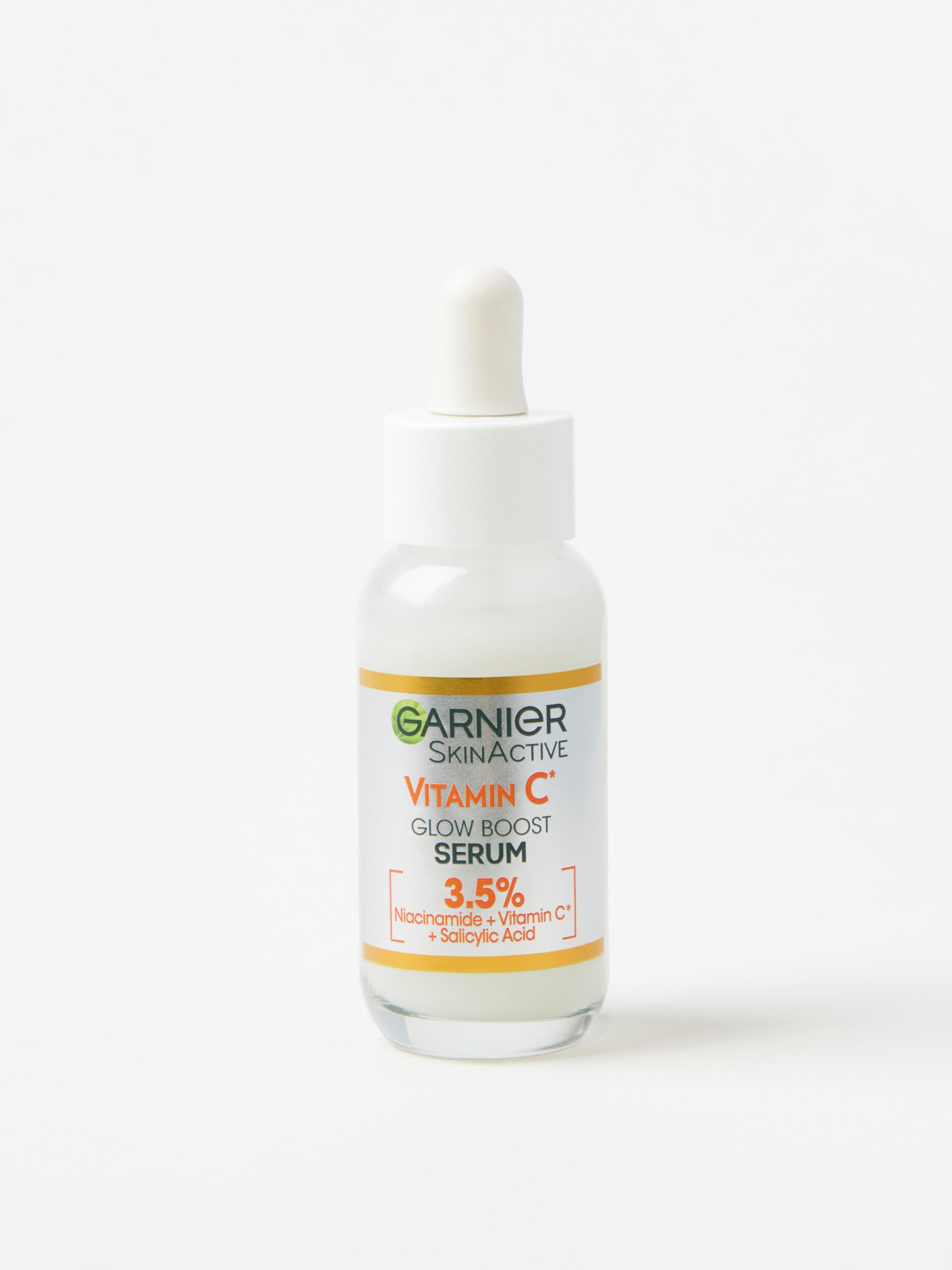 Garnier Skin Active Anti-dark Spot Serum Vitamin C