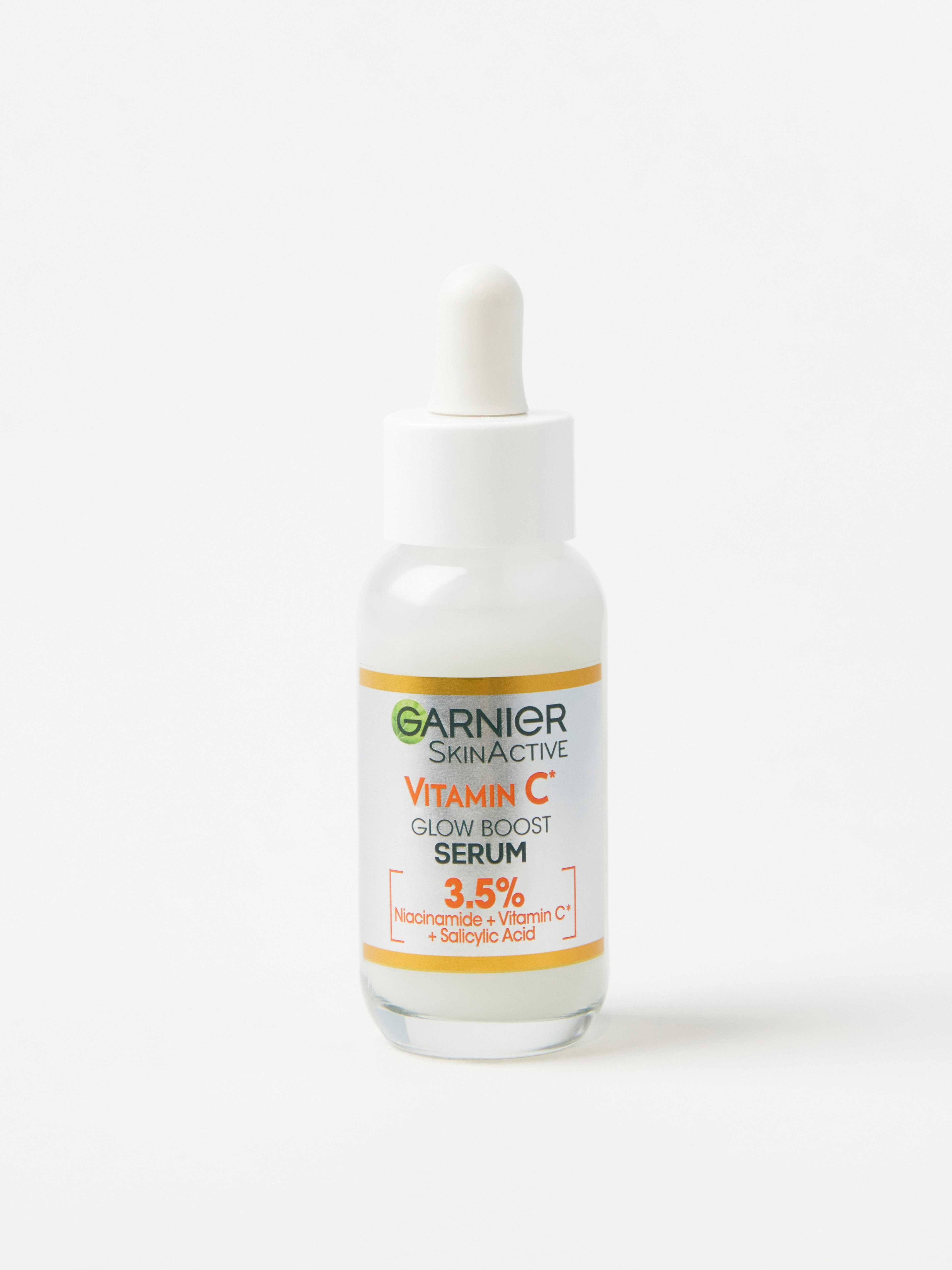 Garnier Skin Active Anti-dark Spot Serum Vitamin C