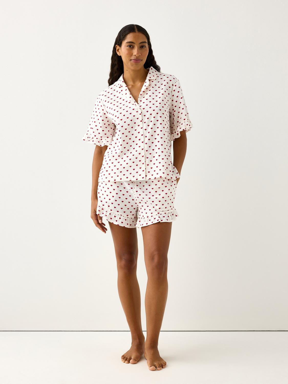 Pyjamasset i bäckebölja