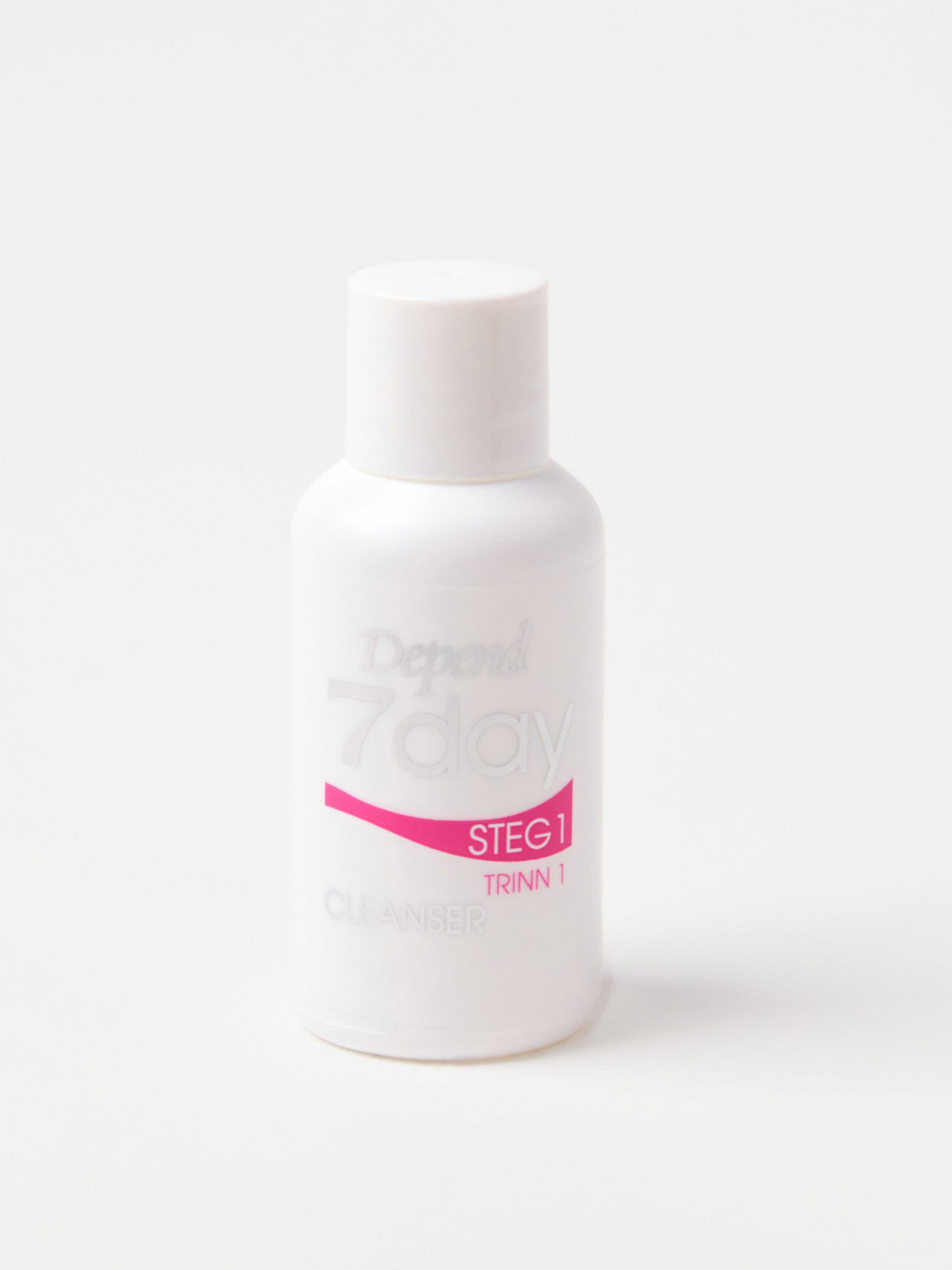 Depend 7day Cleanser step 1