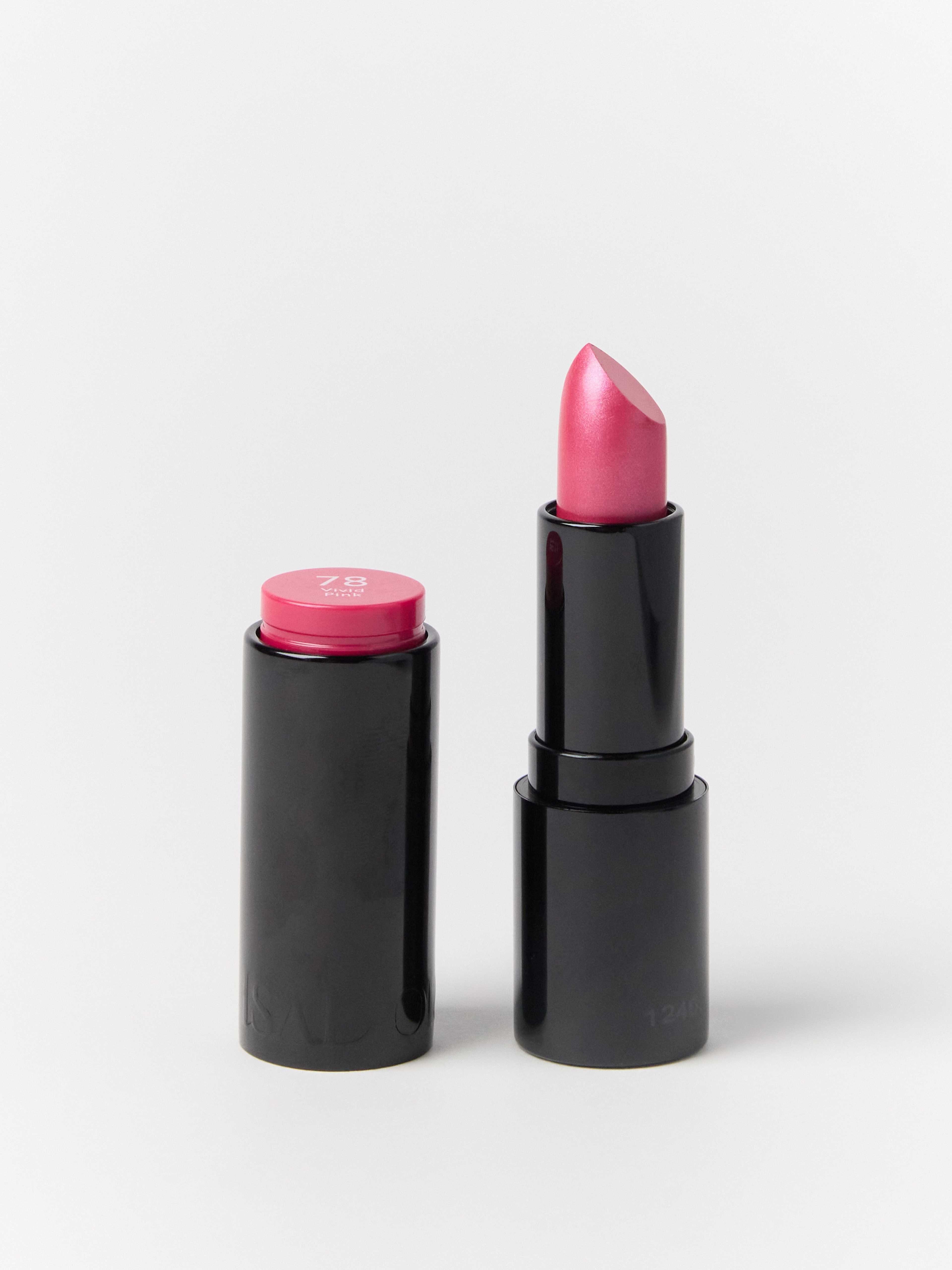 IsaDora Perfect Moisture Lipstick