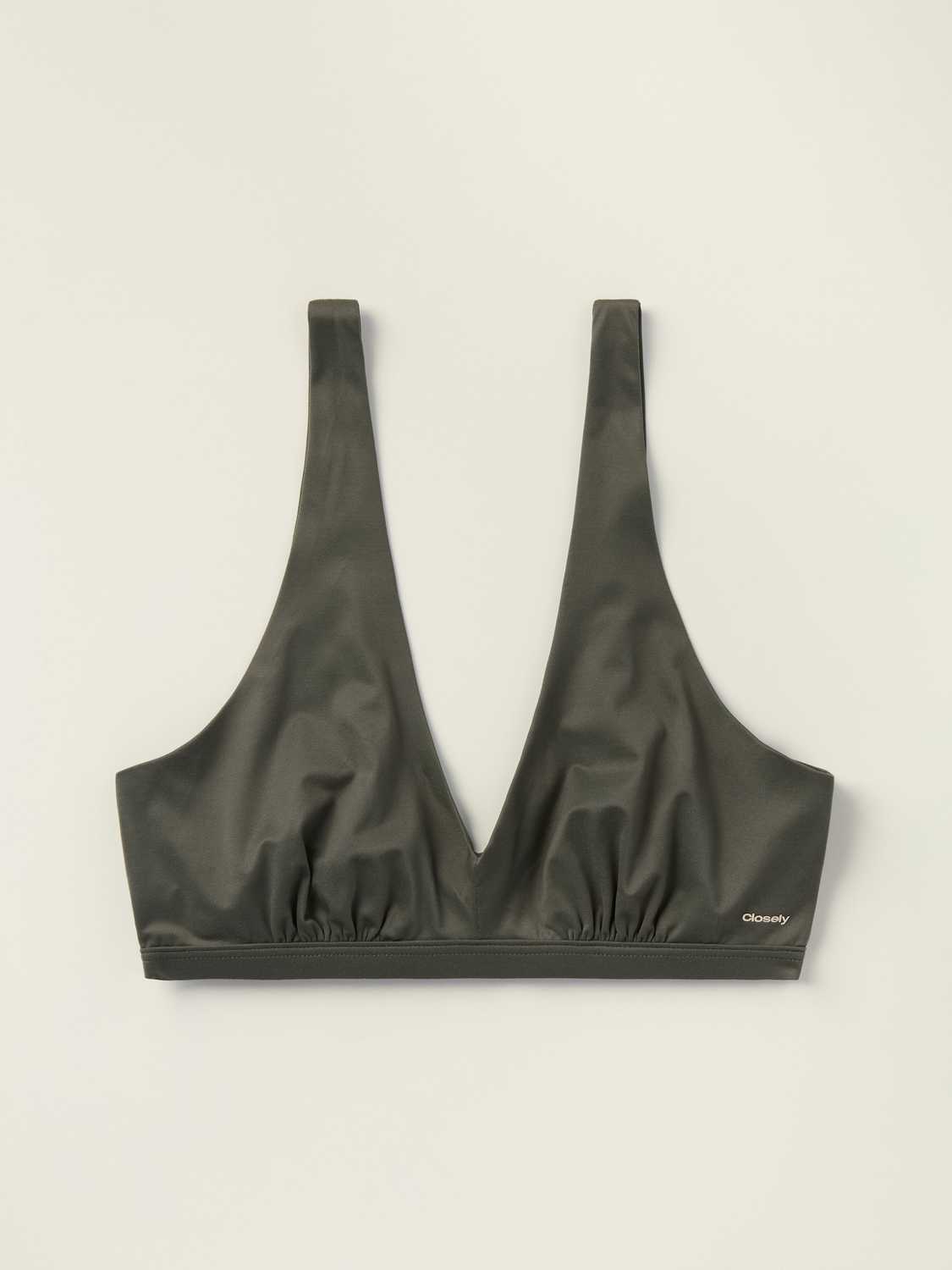 The Freedom deep V bralette – Closely