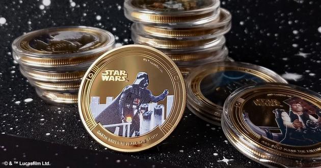 Produktbild STAR WARS&trade;-Gold-Edition &bdquo;Darth Vader Reveals 