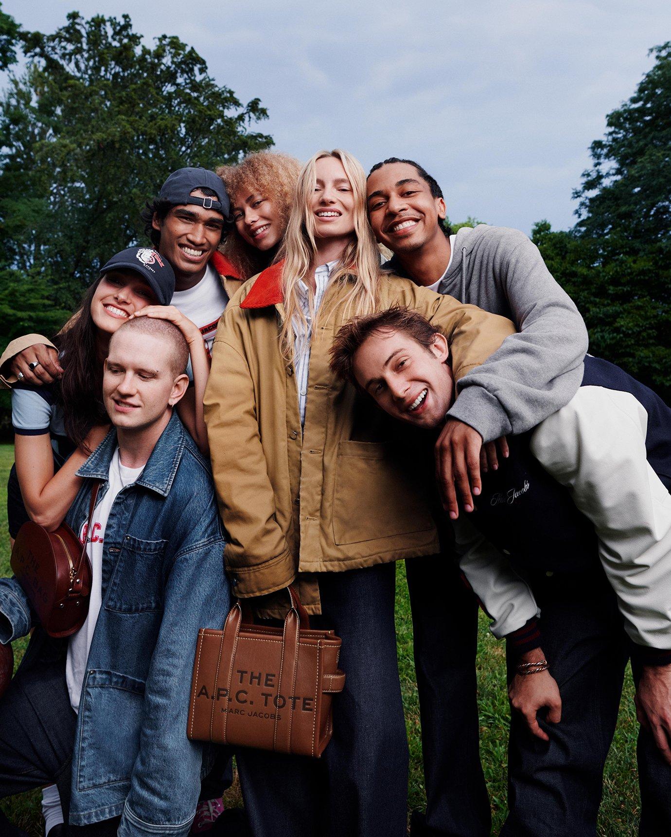 ♡24時間以内発送♡MARC BY MARC JACOBS ブラックハンドバッグ 楽天市場】マークバイマークジェイコブス（レディースバッグ