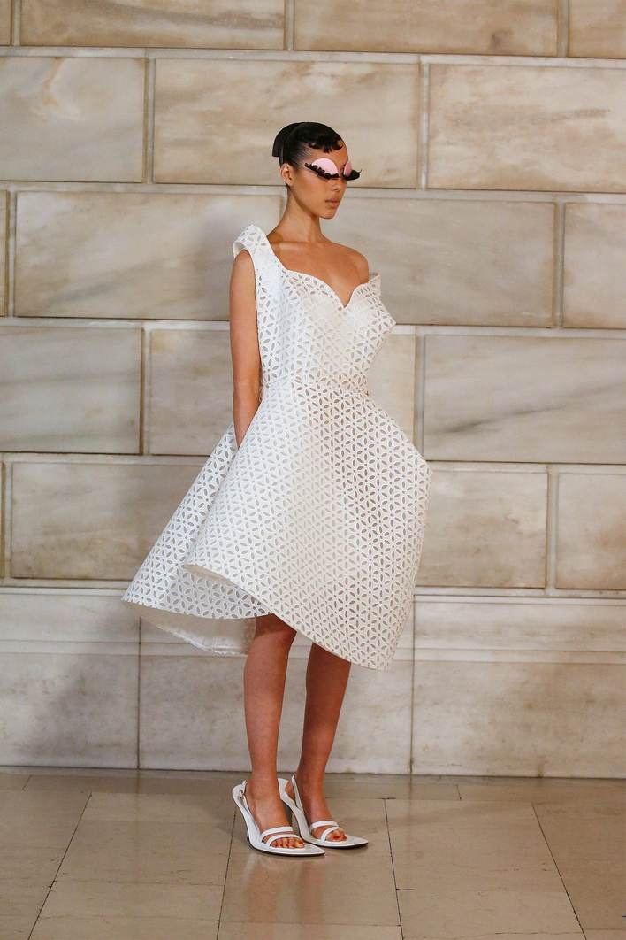 Look 3