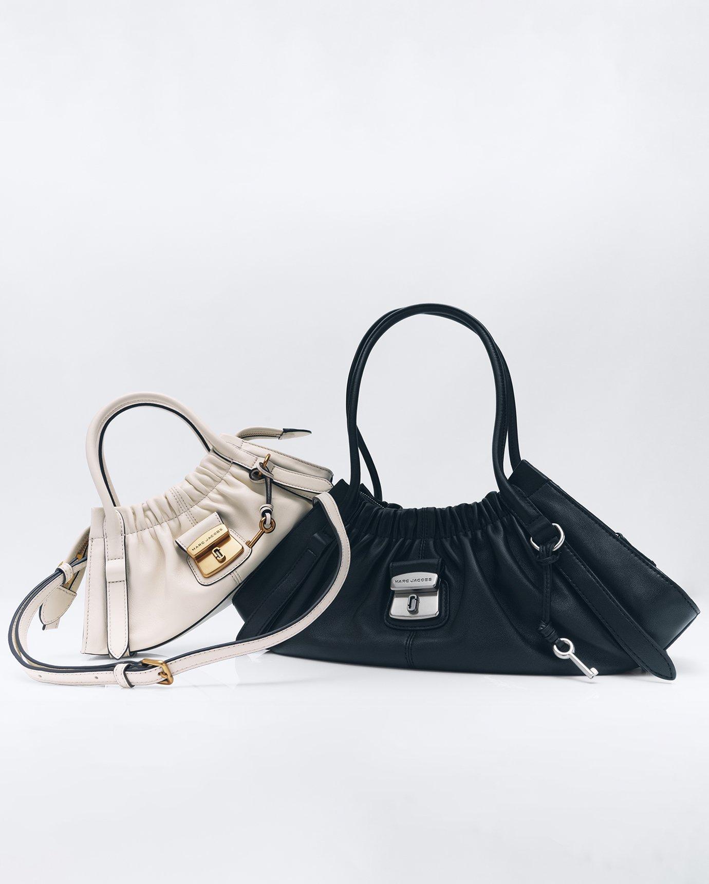 本日価格　マークジェイコブス　星座モチーフ　バッグチャーム　2個セット 210.jpg