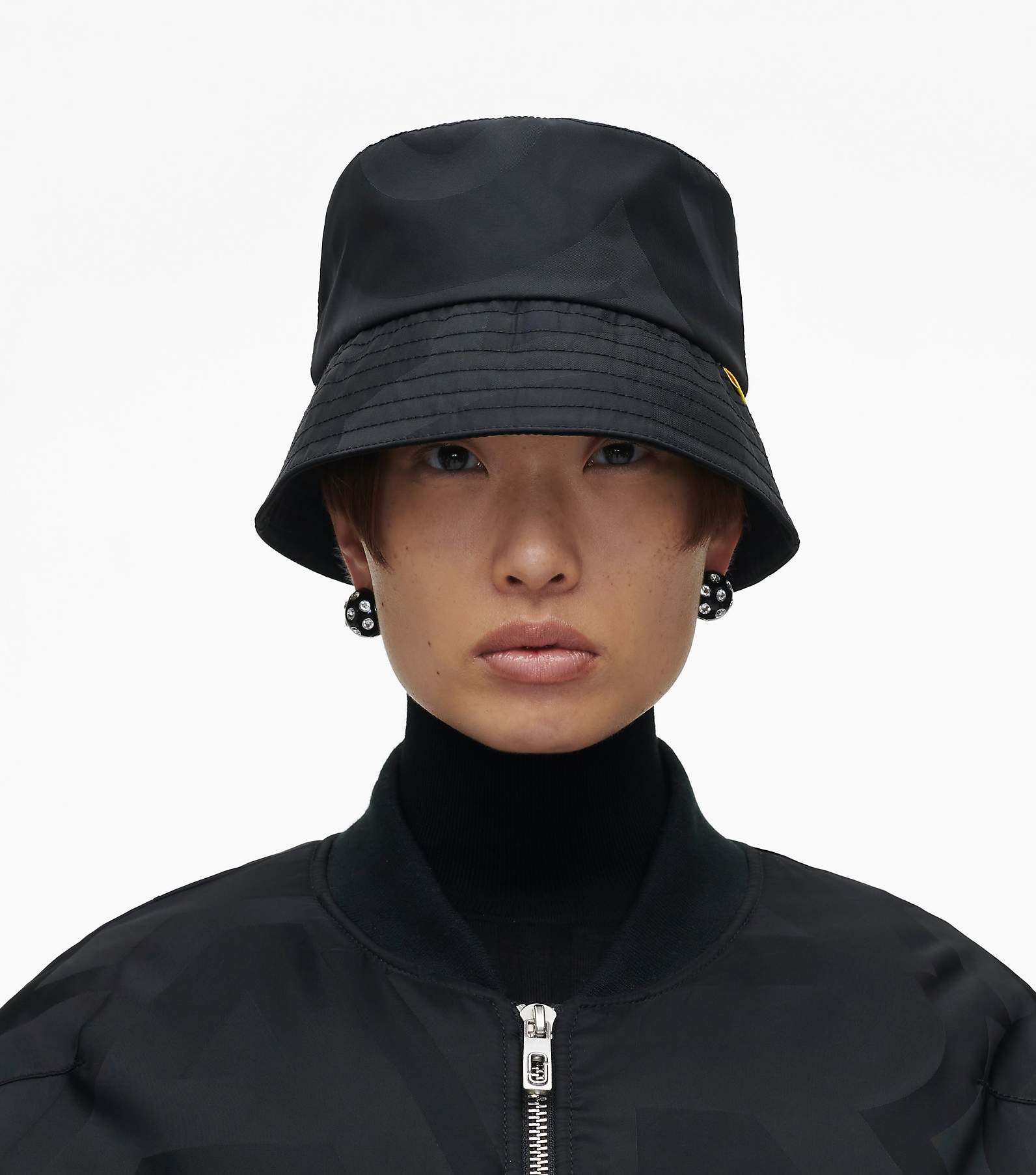 Gucci Dark Grey Logo Jacquard Leather Trim Bucket Hat L For Sale